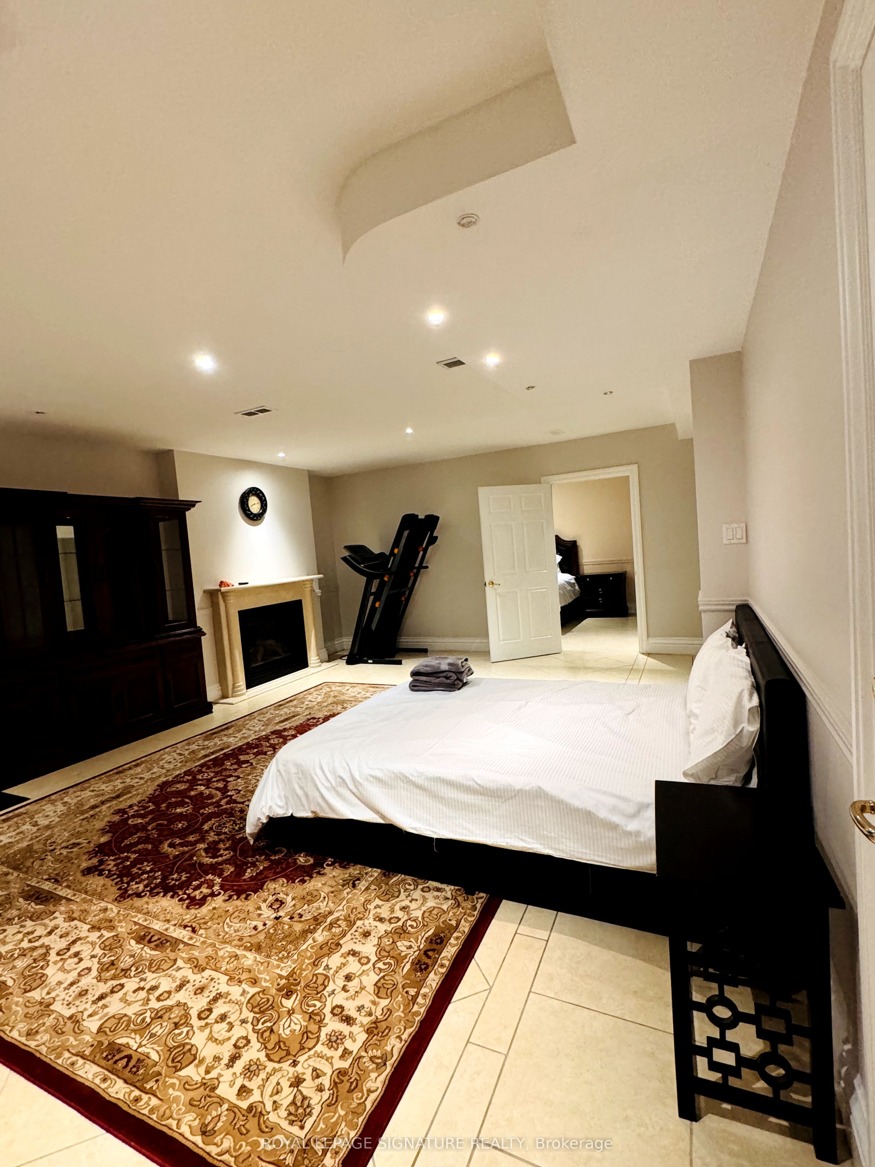 1414 Indian Grove Basement, Mississauga, ON L5H 2S6 photo 3