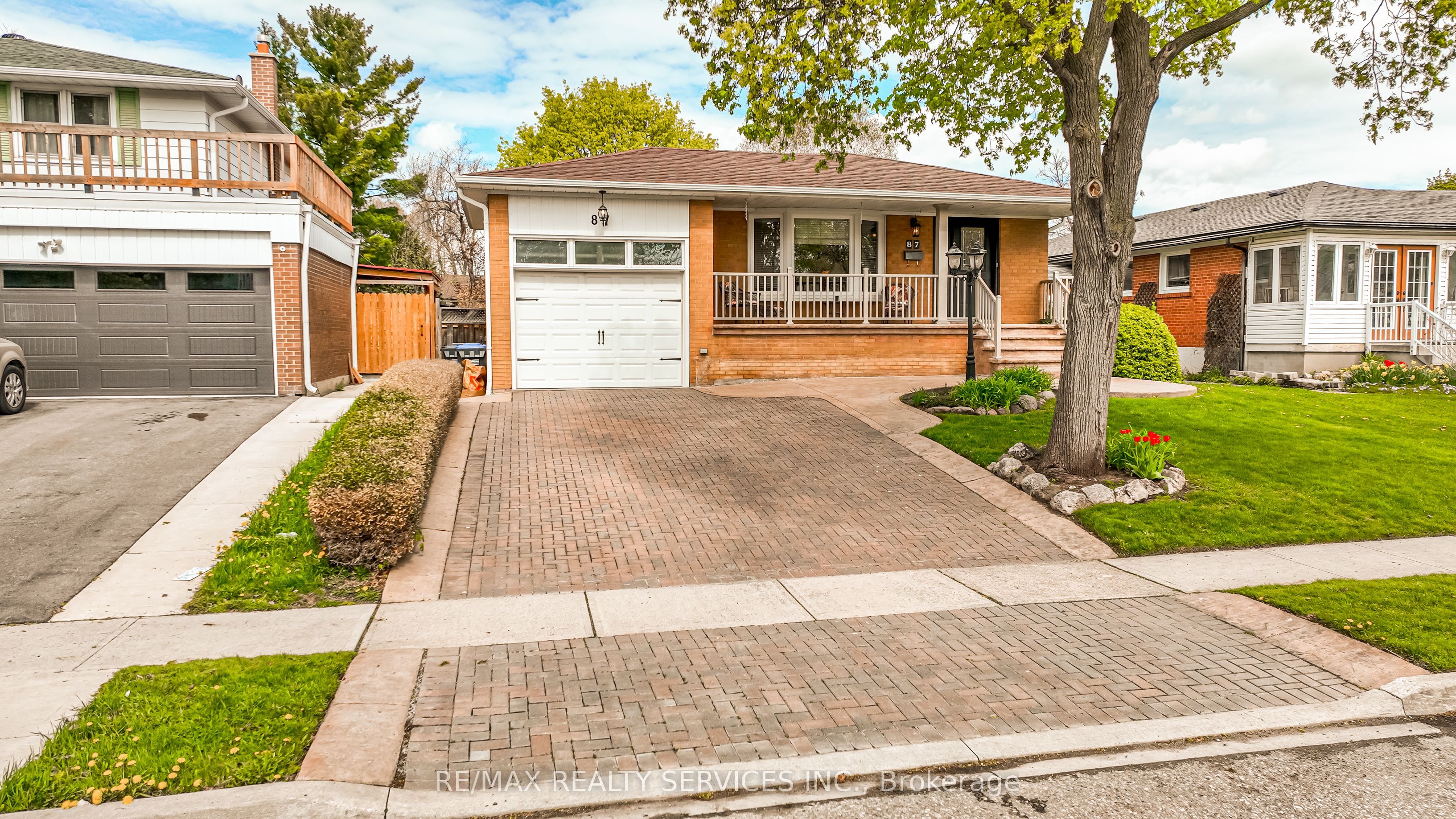 87 Ambleside Drive, Brampton, ON L6Y 1C1 photo 3