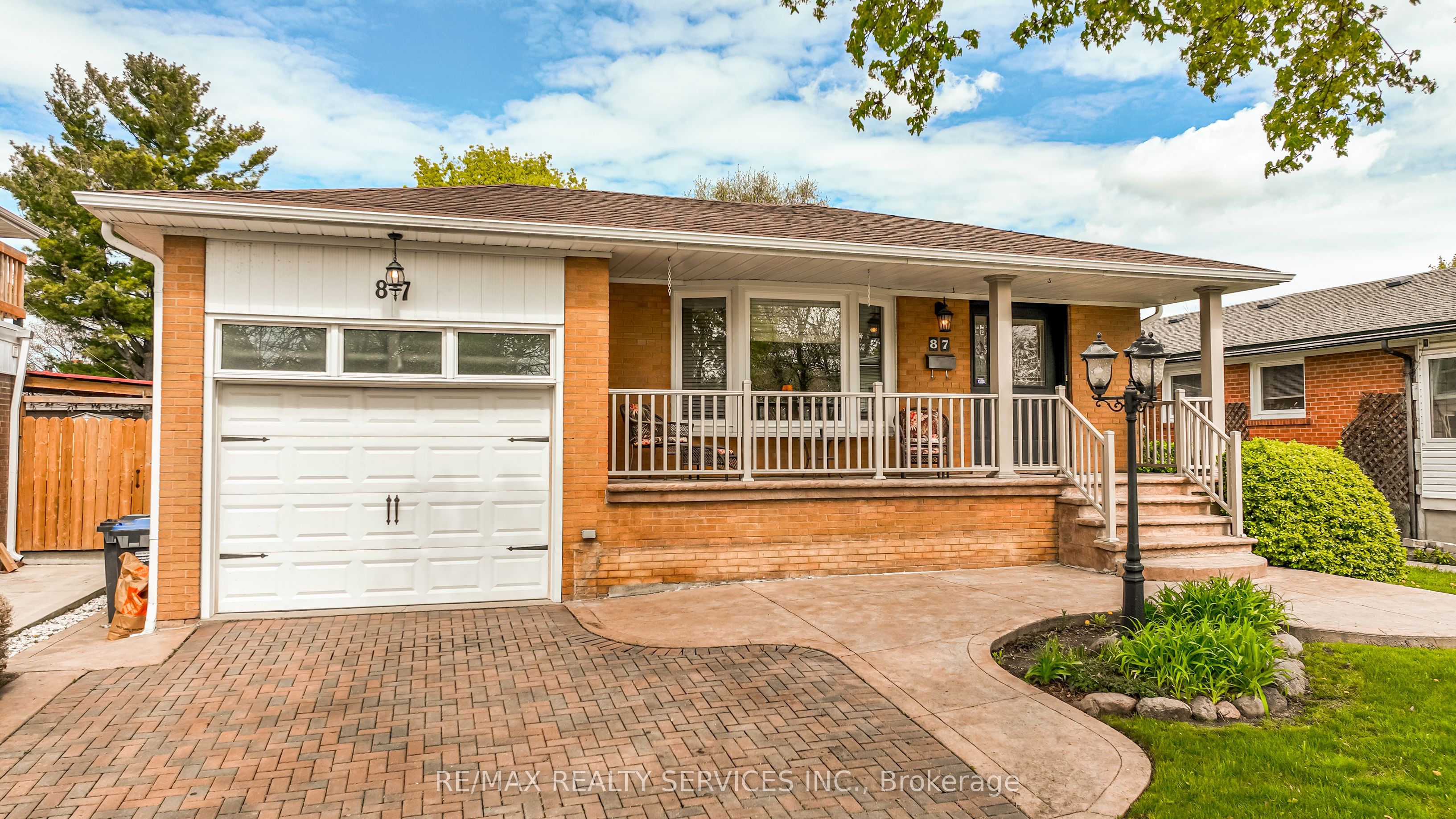 87 Ambleside Drive, Brampton, ON L6Y 1C1 photo 4