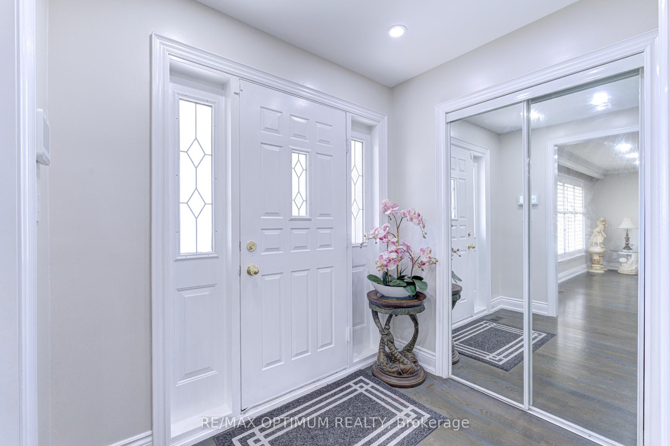 6 Evernby Boulevard, Toronto, ON M9R 3G8 photo 5