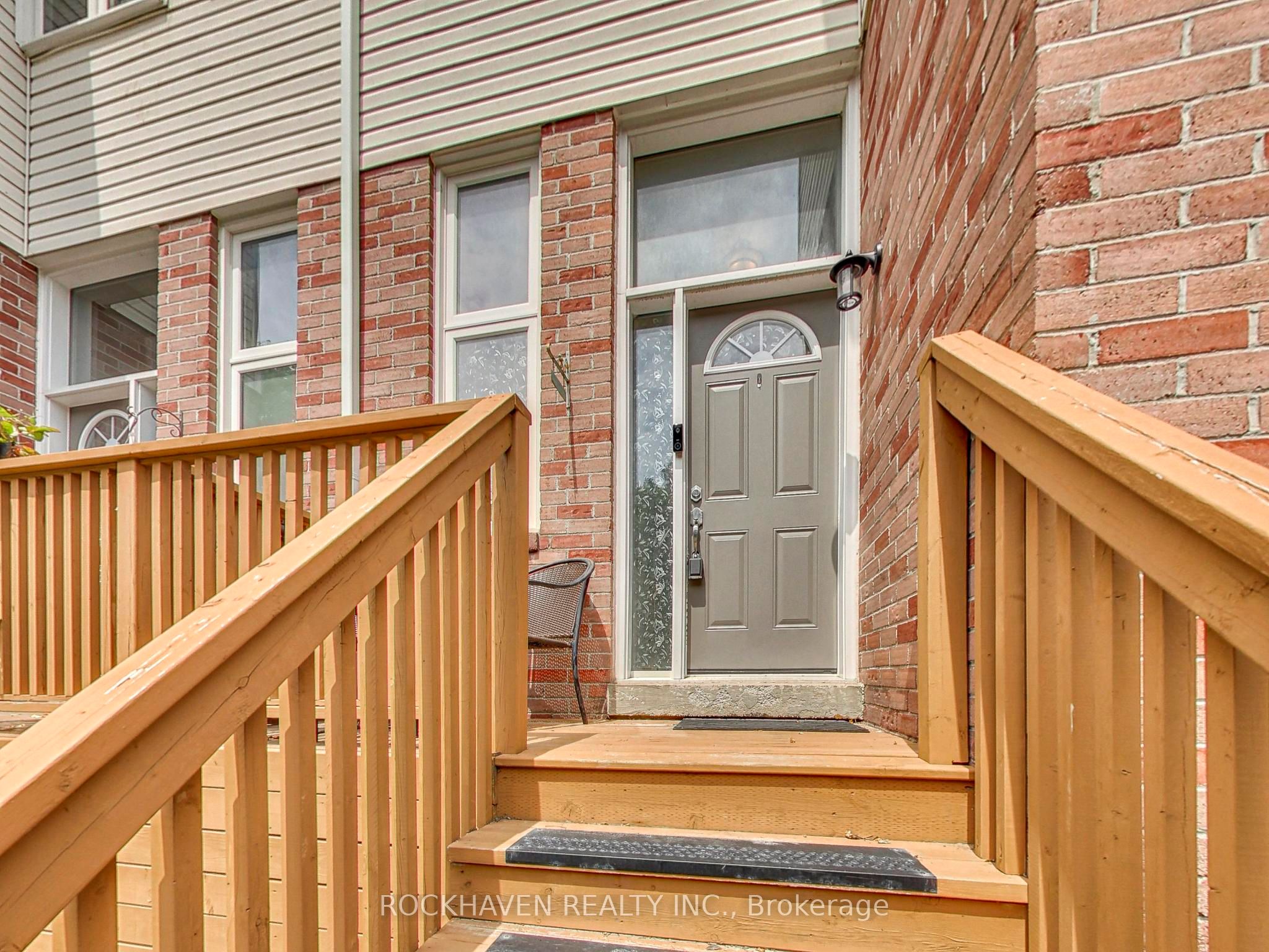 32 Maple Avenue, Halton Hills, ON L7G 5L8 photo 3