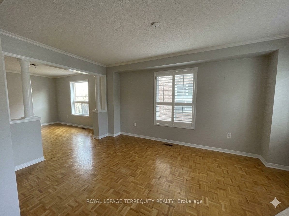 3813 Ridgepoint Way, Mississauga, ON L5N 7T7 photo 4
