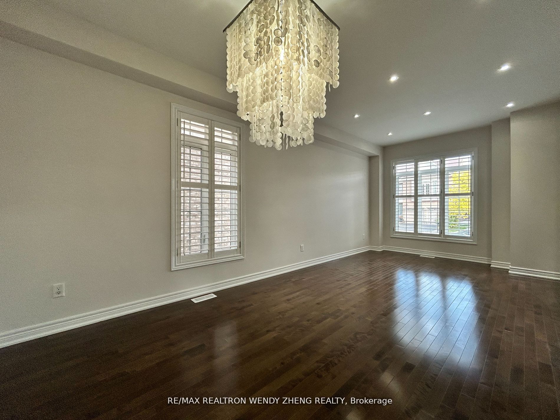 33 Begonia Crescent Upper, Brampton, ON L7A 0M6 photo 5