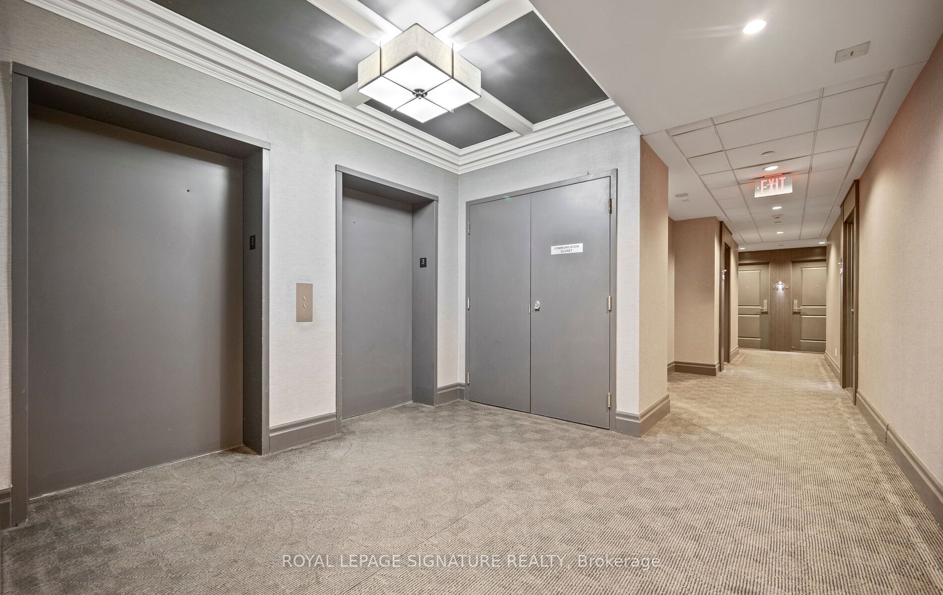 3563 Lake Shore Boulevard W 303, Toronto, ON M8W 0A3 photo 4