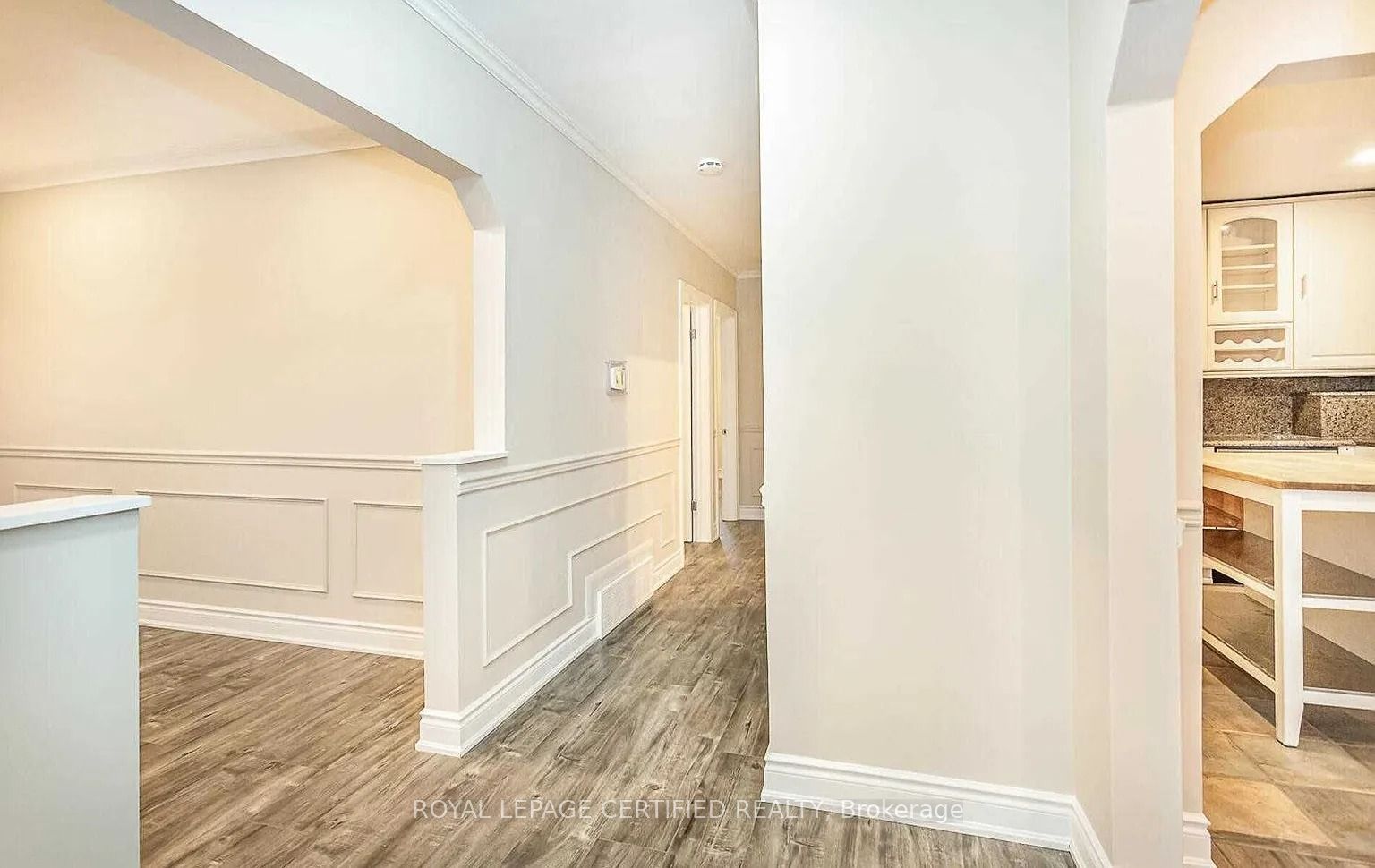481 Sandmere Place, Oakville, ON L6L 4G5 photo 3