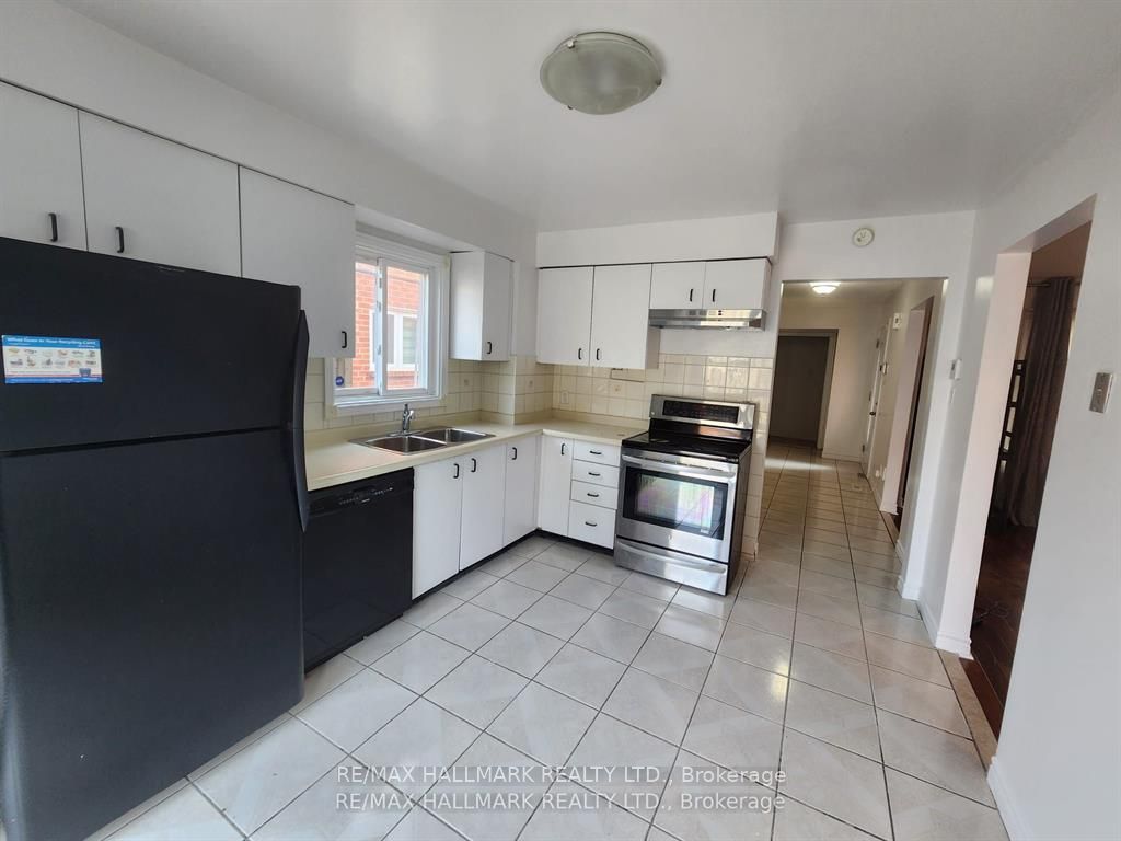 71 Ecclestone Drive Upper, Brampton, ON L6X 3M7 photo 5