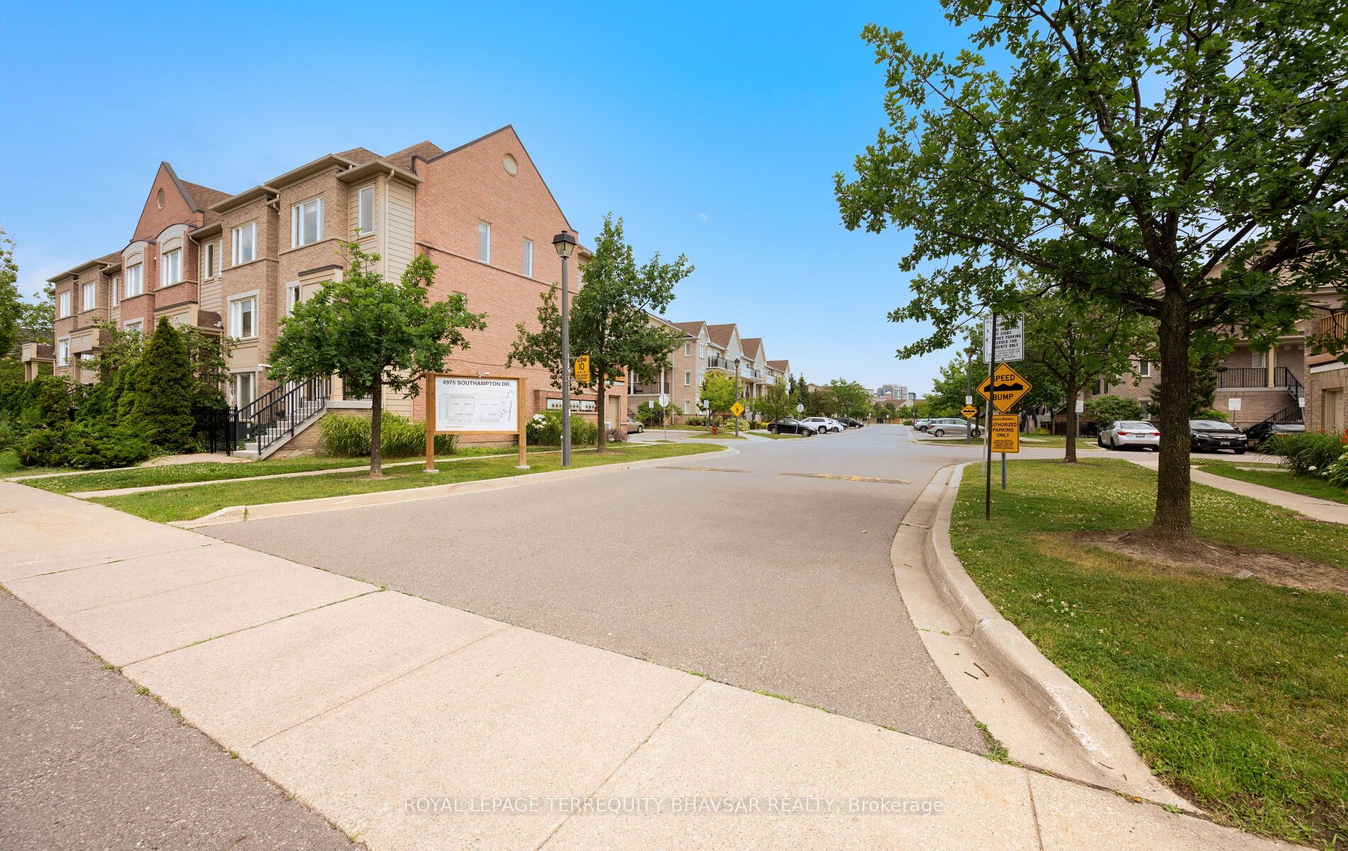 3098 Eglinton Avenue W 94, Mississauga, ON L5M 8C5 photo 3