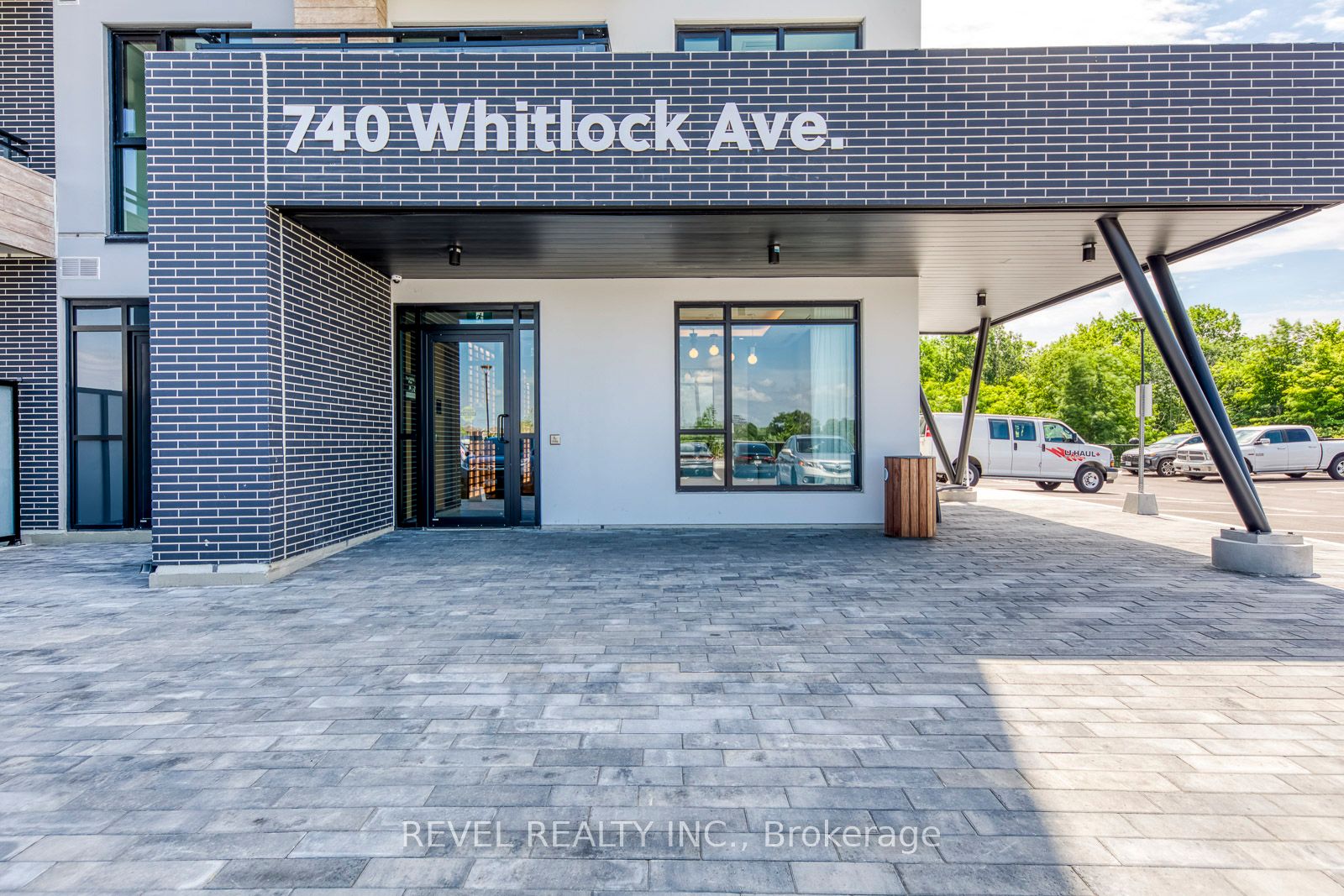 740 Whitlock Avenue 103, Milton, ON L9E 2B6 photo 3