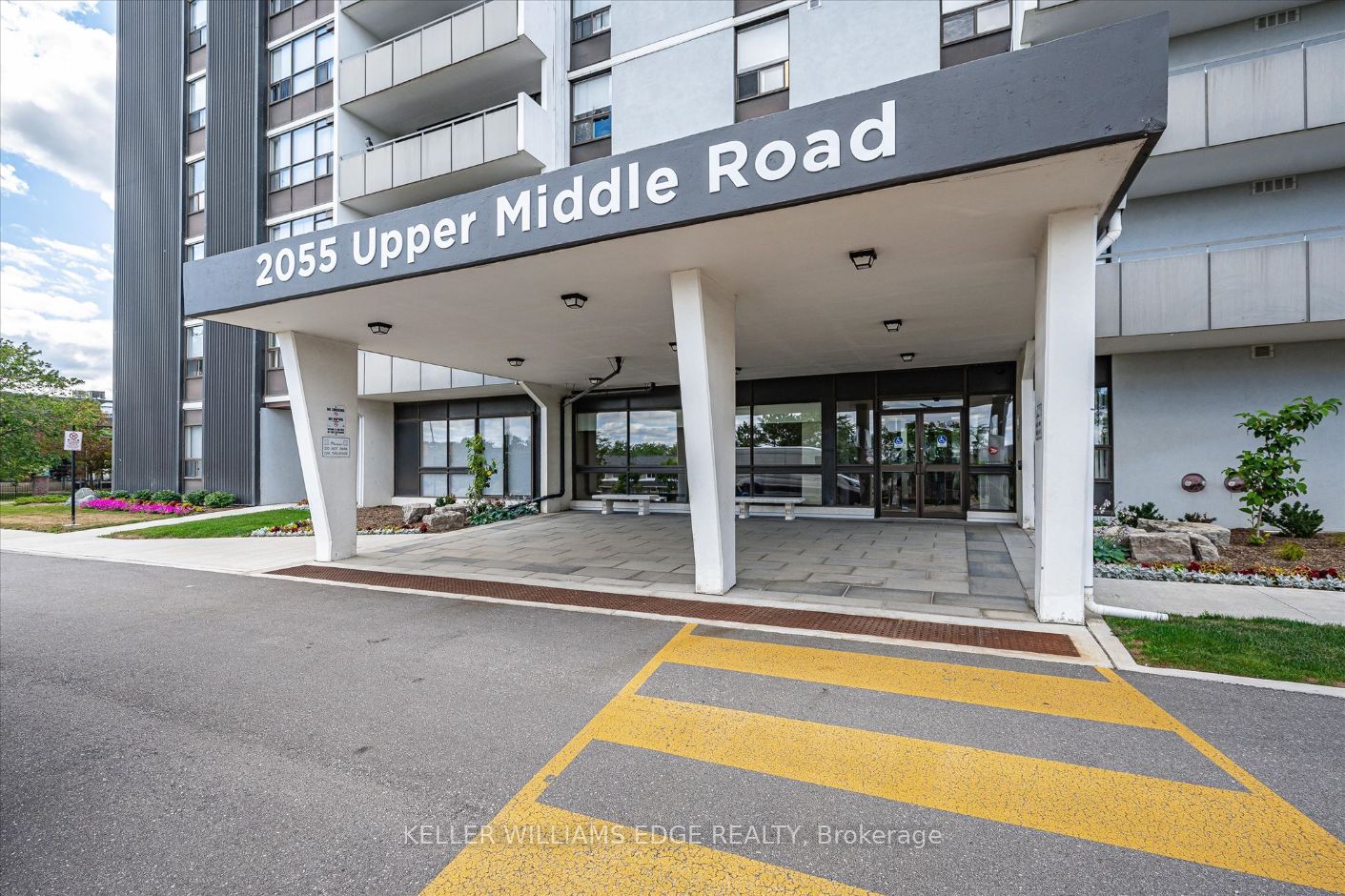 2055 Upper Middle Road 1202, Burlington, ON L7P 3P4 photo 3