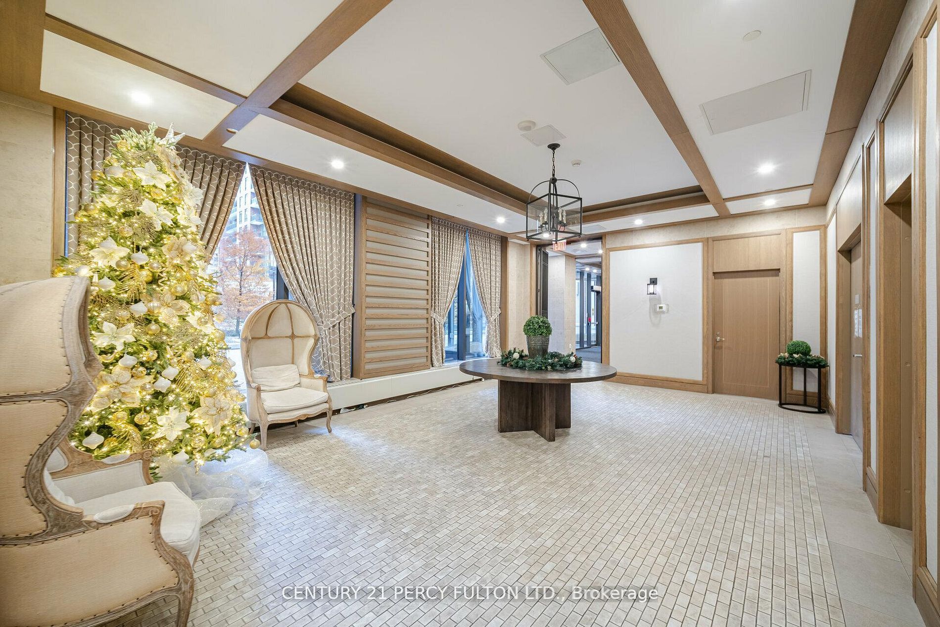 830 Lawrence Avenue W 501, Toronto, ON M6A 0B6 photo 5