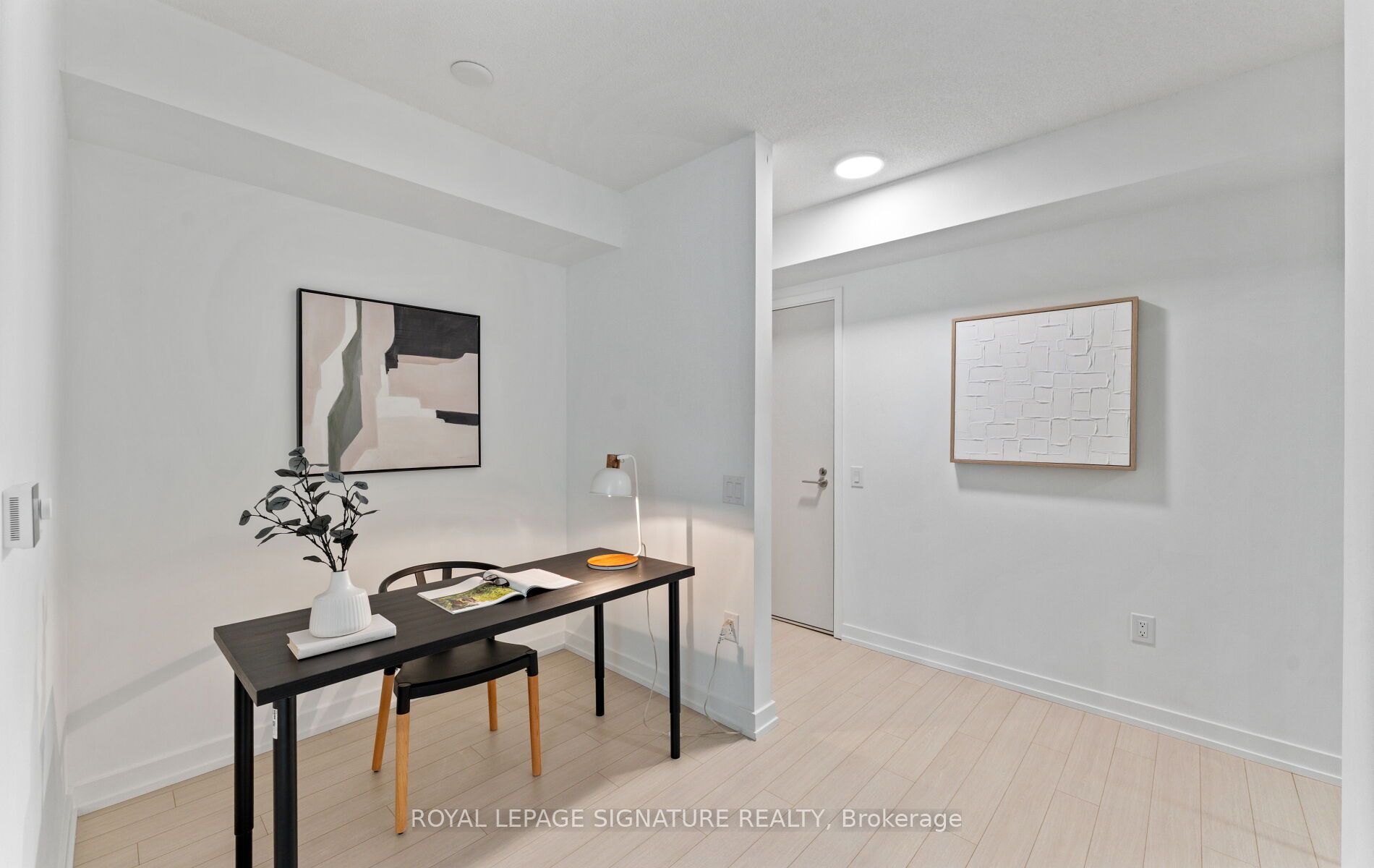 4010 Eglinton Avenue W 322, Toronto, ON M9A 4M2 photo 5