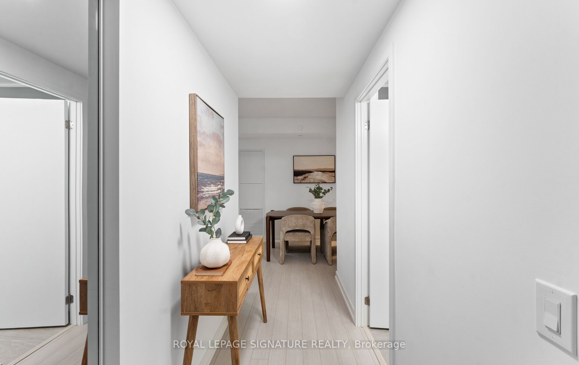 4010 Eglinton Avenue W 318, Toronto, ON M9A 4M2 photo 5