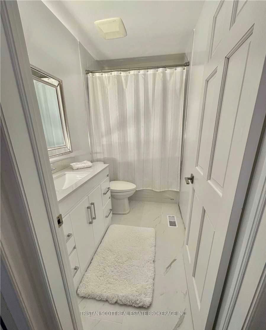 5299 Mericourt Road, Burlington, ON L7L 3R2 photo 4
