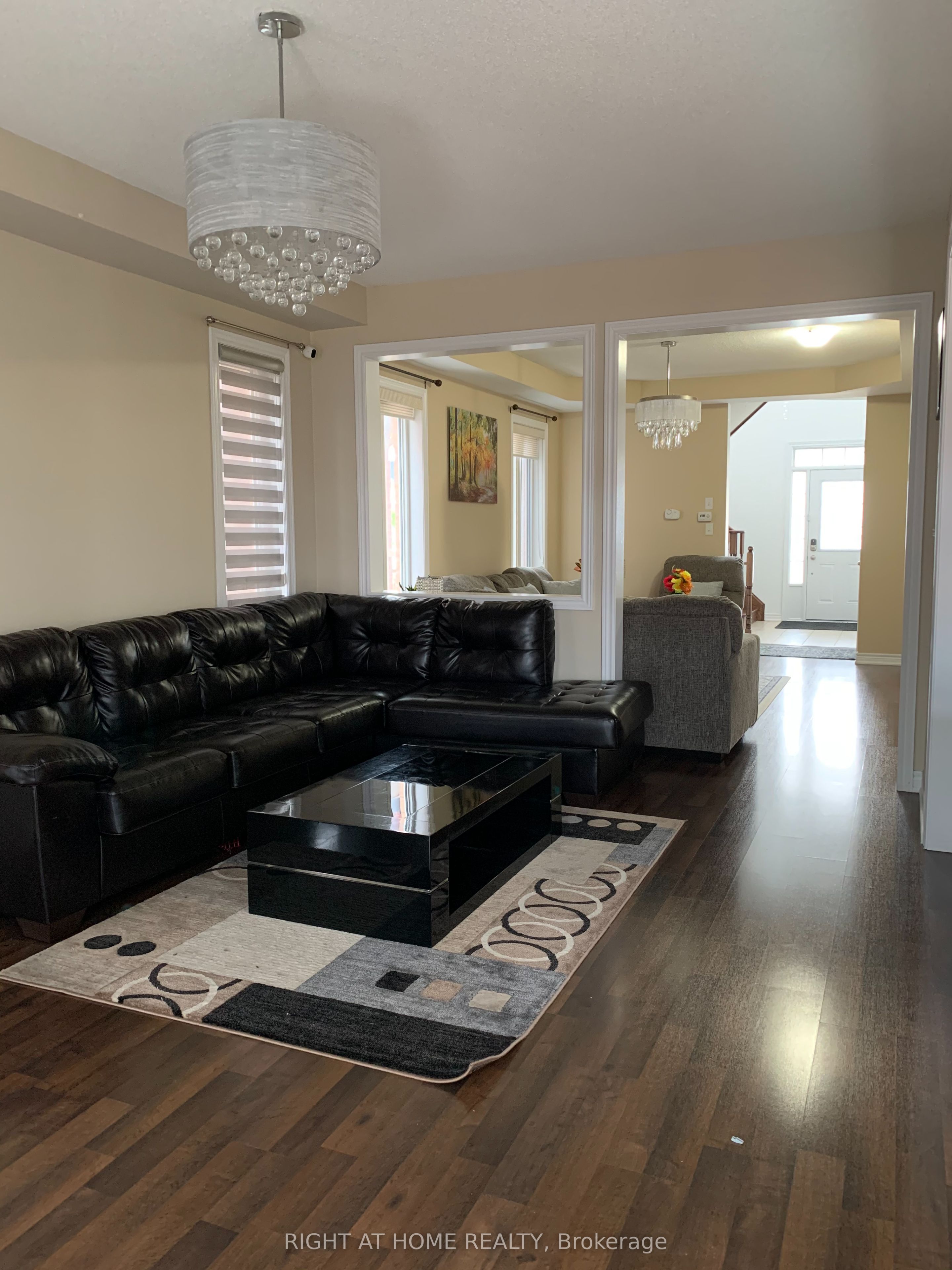 276 Robert Parkinson Drive, Brampton, ON L7A 3Y2 photo 4
