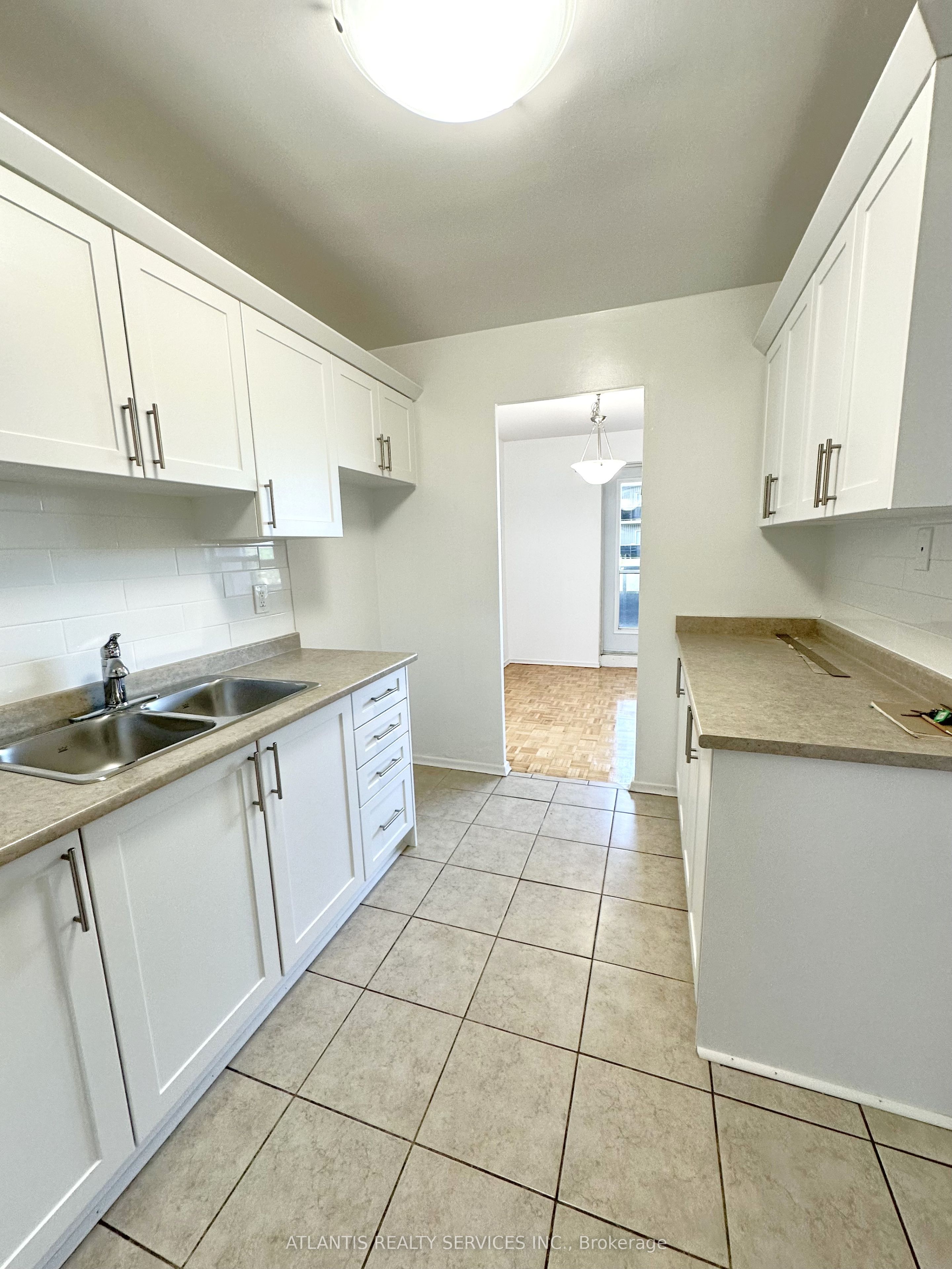 50 East Street 408, Oakville, ON L6L 3K4 photo 4