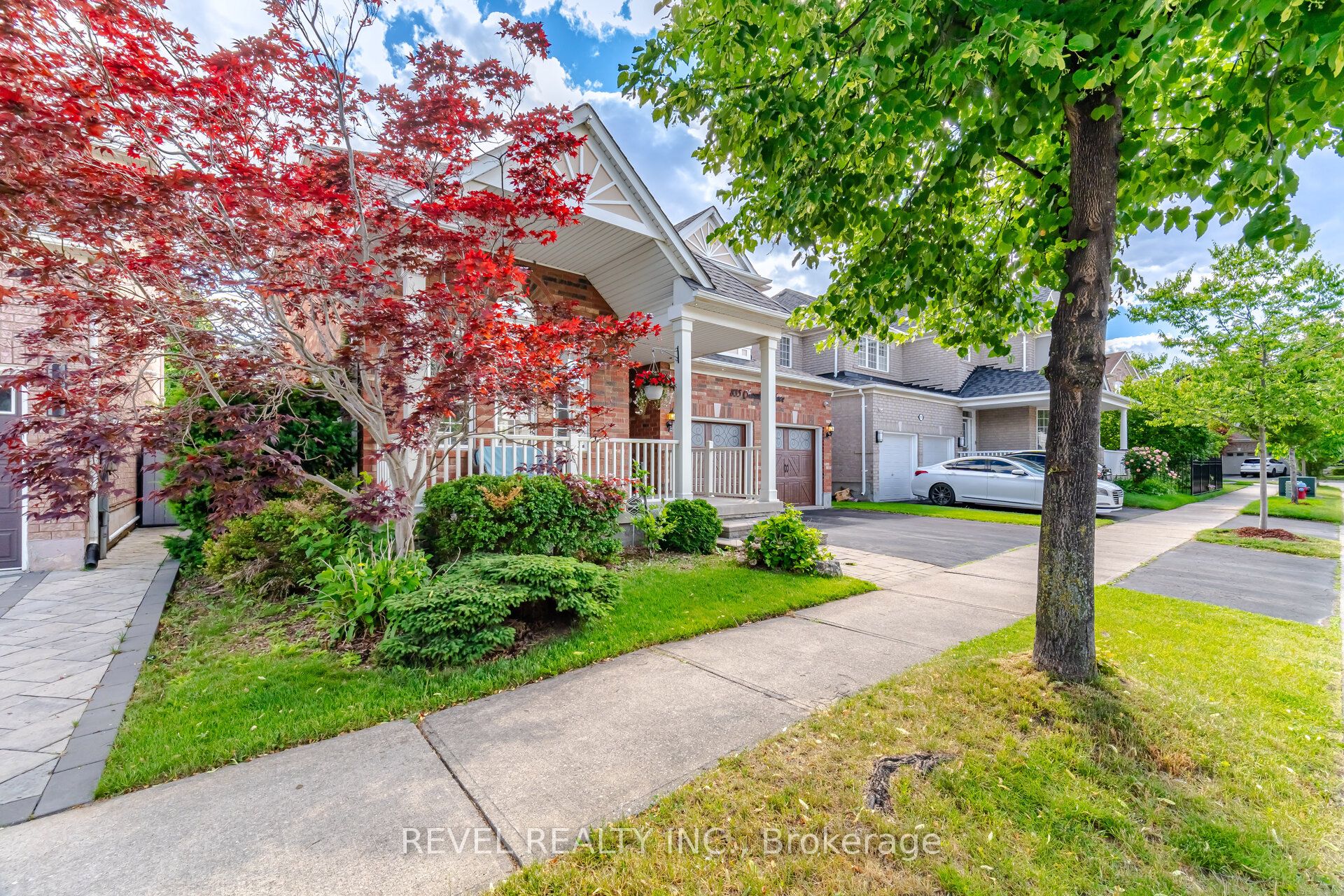 835 Chambers Place, Milton, ON L9T 6A5 photo 4