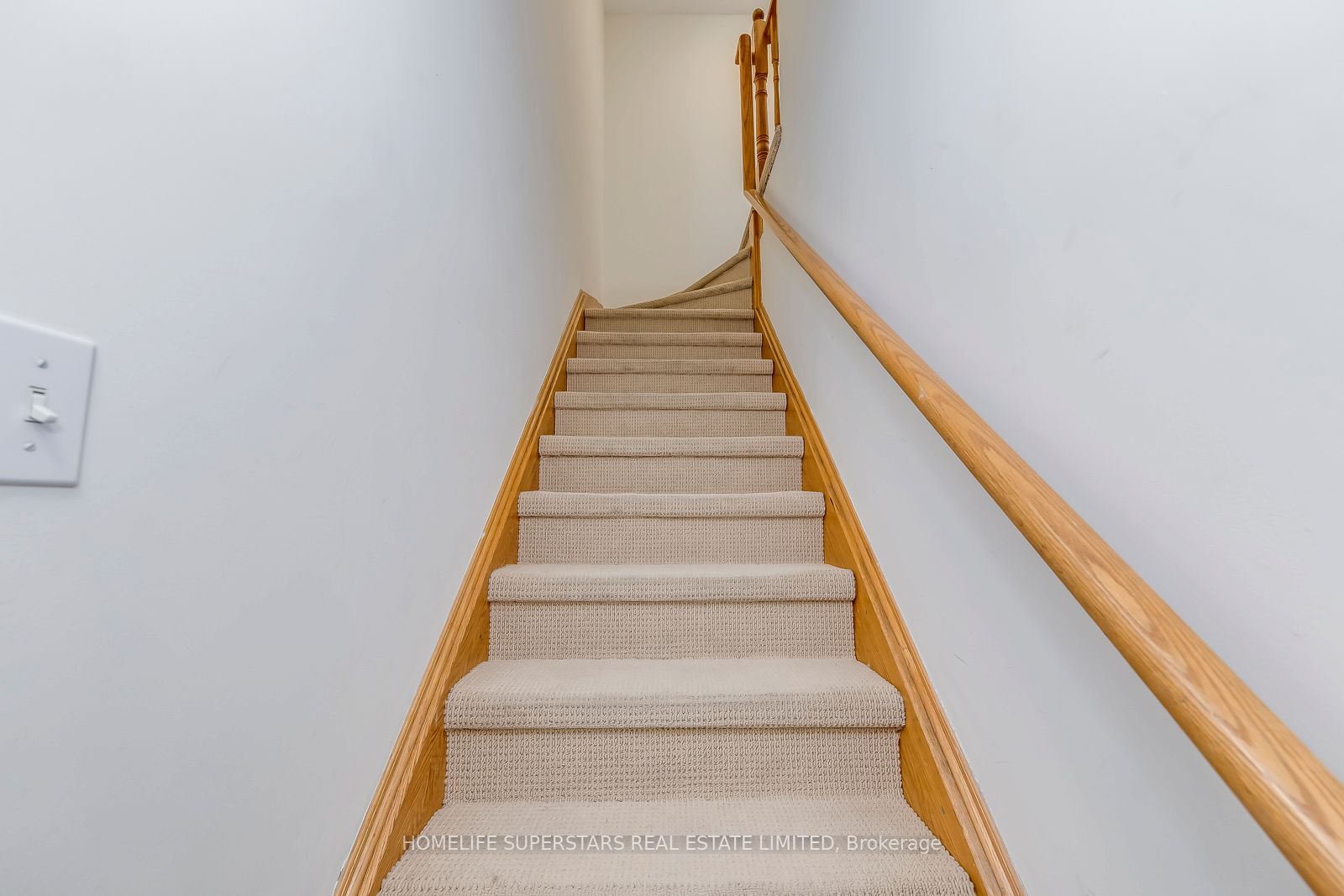 605 Shoreline Drive Unit 11, Mississauga, ON L5B 4K3 photo 3