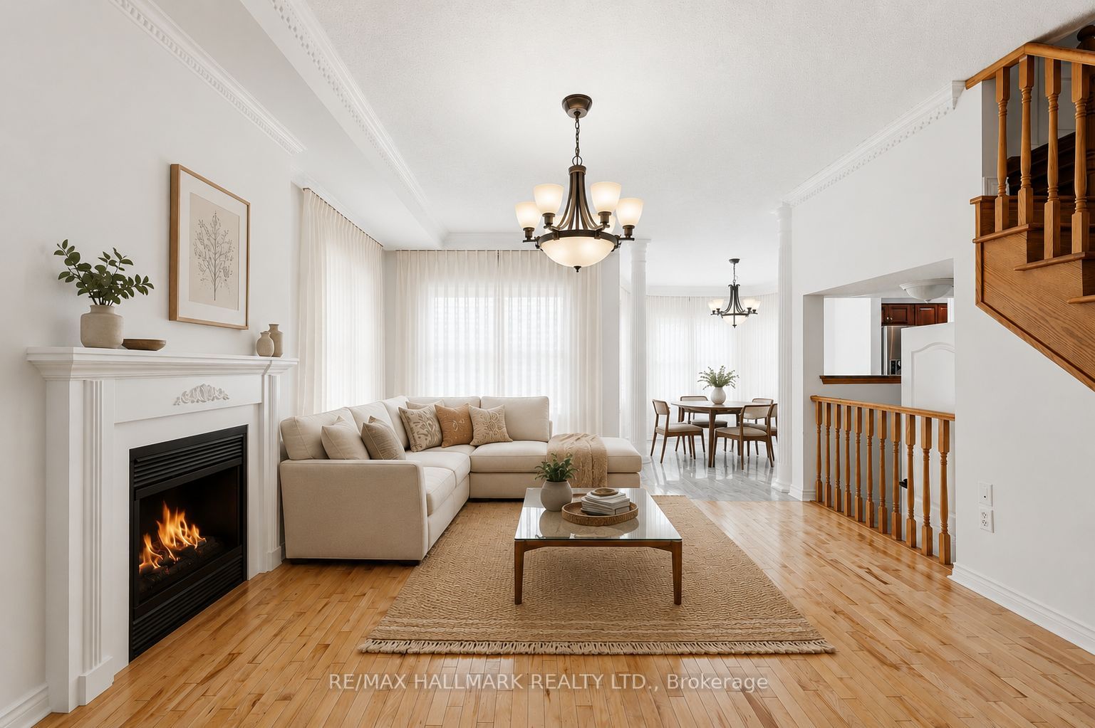 2013 Rosemount Crescent, Oakville, ON L6M 3A5 photo 4