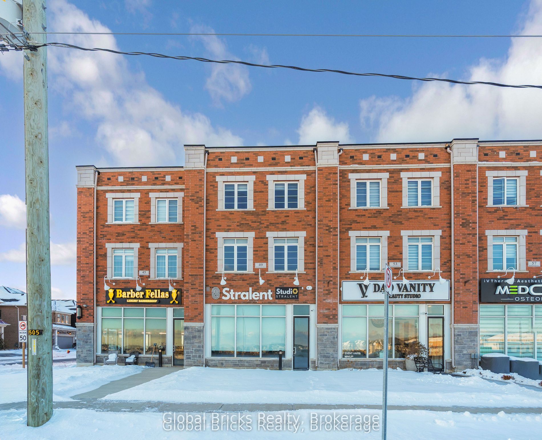 49 Burnhamthorpe Road E, Oakville, ON L6H 7C8 photo 2