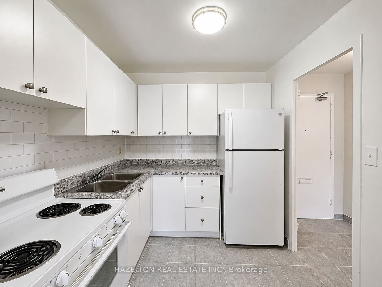 1665 Bloor Street E 206, Mississauga, ON L4X 1S4 photo 4