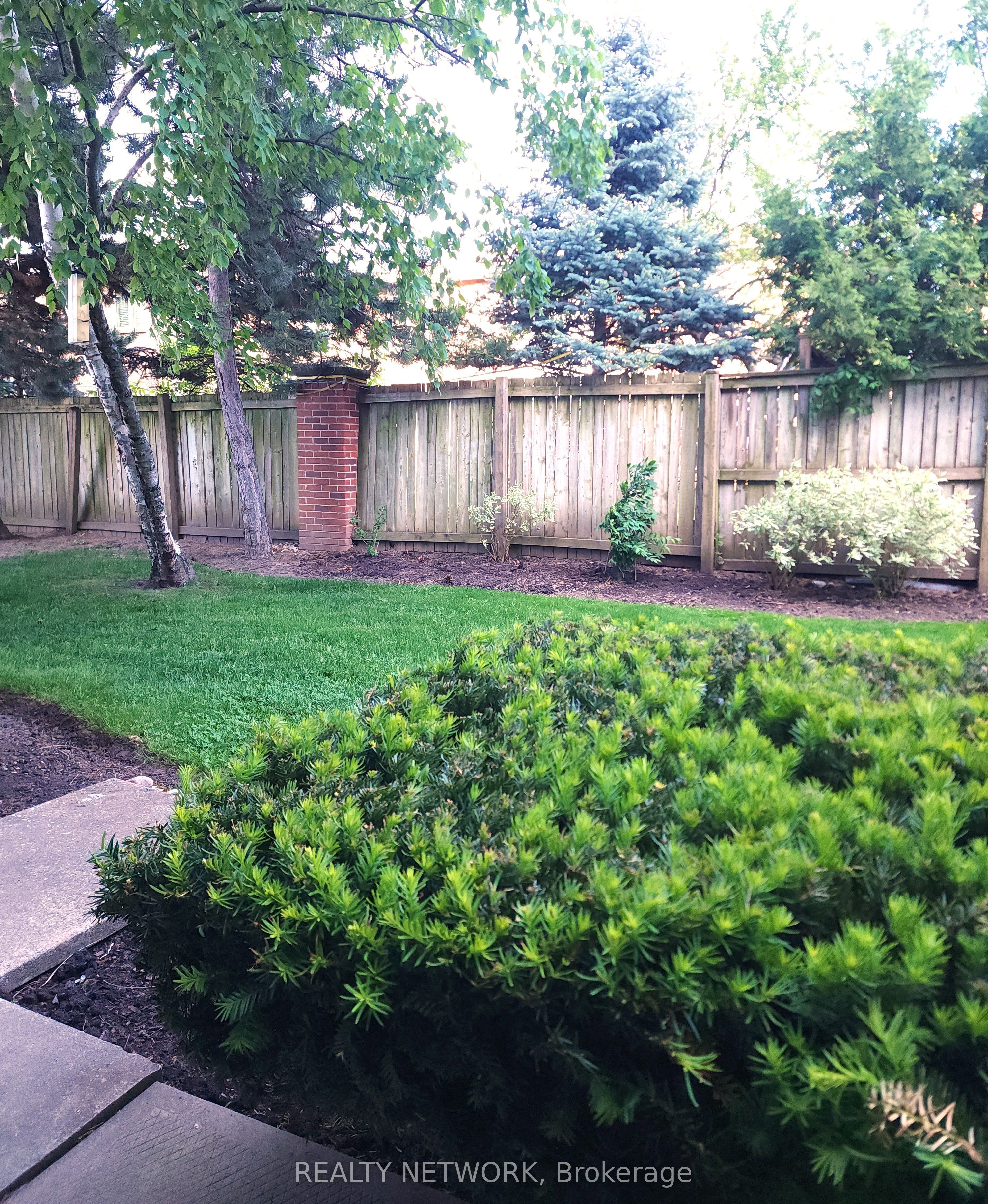 1450 Glen Abbey Gate 913, Oakville, ON L6M 2V7