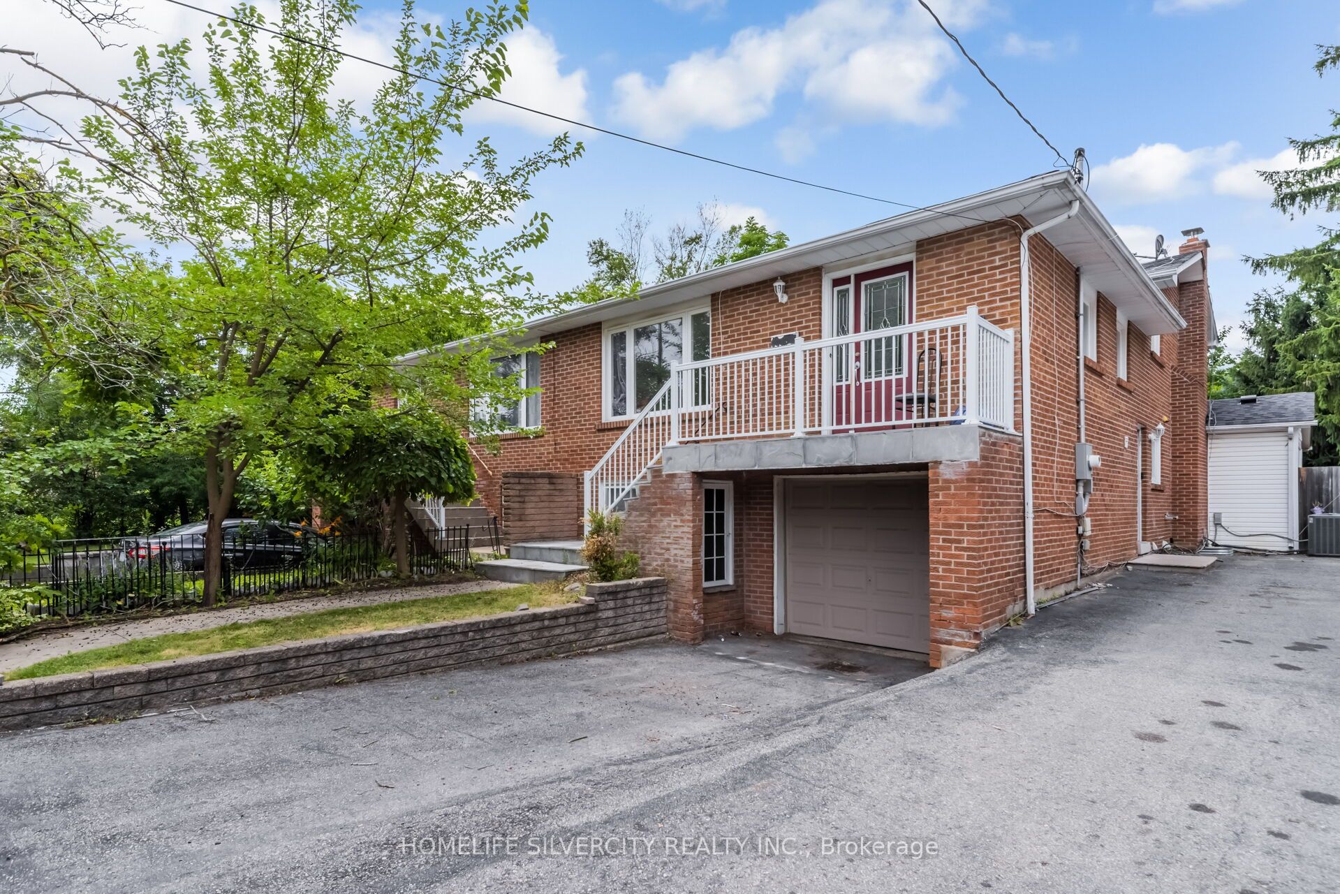 62 Rosedale Avenue W, Brampton, ON L6X 1K1 photo 4