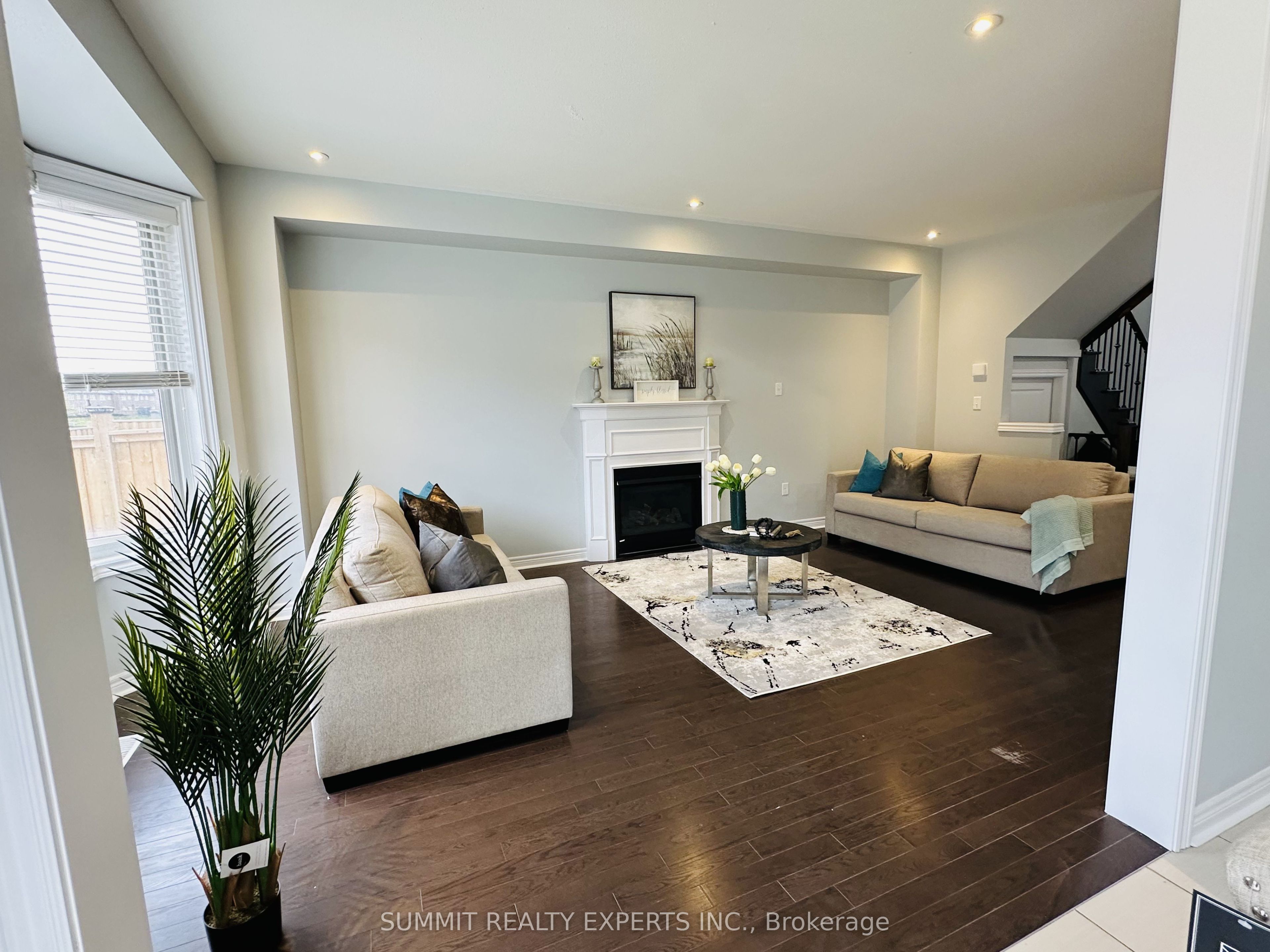 5 Merrybrook Trail, Brampton, ON L7A 4W2 photo 4