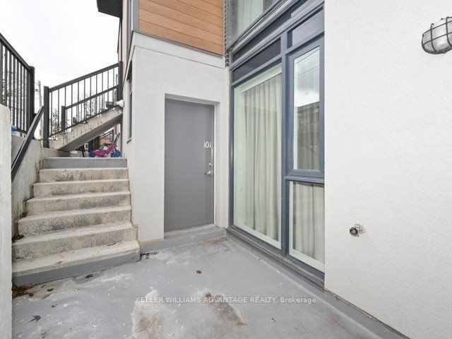 47 Macaulay Avenue 101, Toronto, ON M6P 3P5 photo 2