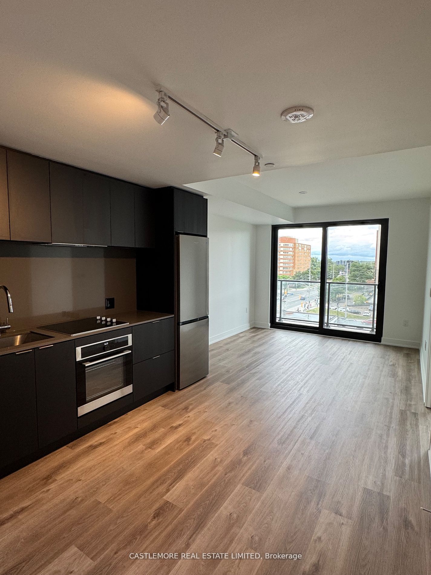 3009 Novar Road 512, Mississauga, ON L5B 0P9 photo 5