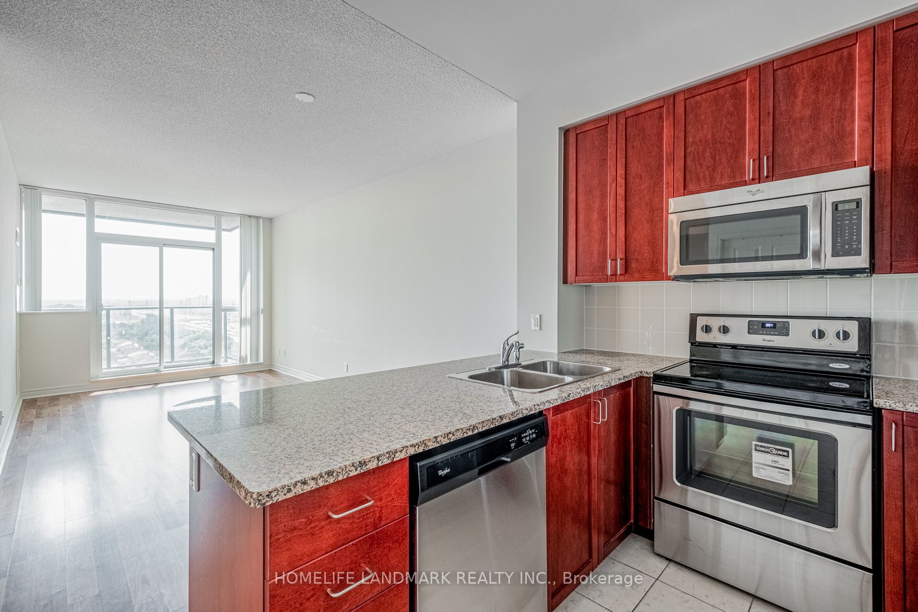 339 RATHBURN Road W 1712, Mississauga, ON L5B 0K6 photo 4