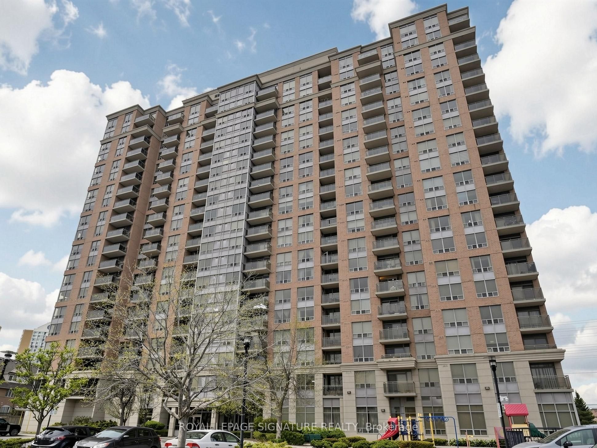 55 Strathaven Drive 708, Mississauga, ON L5R 4G9 photo 3