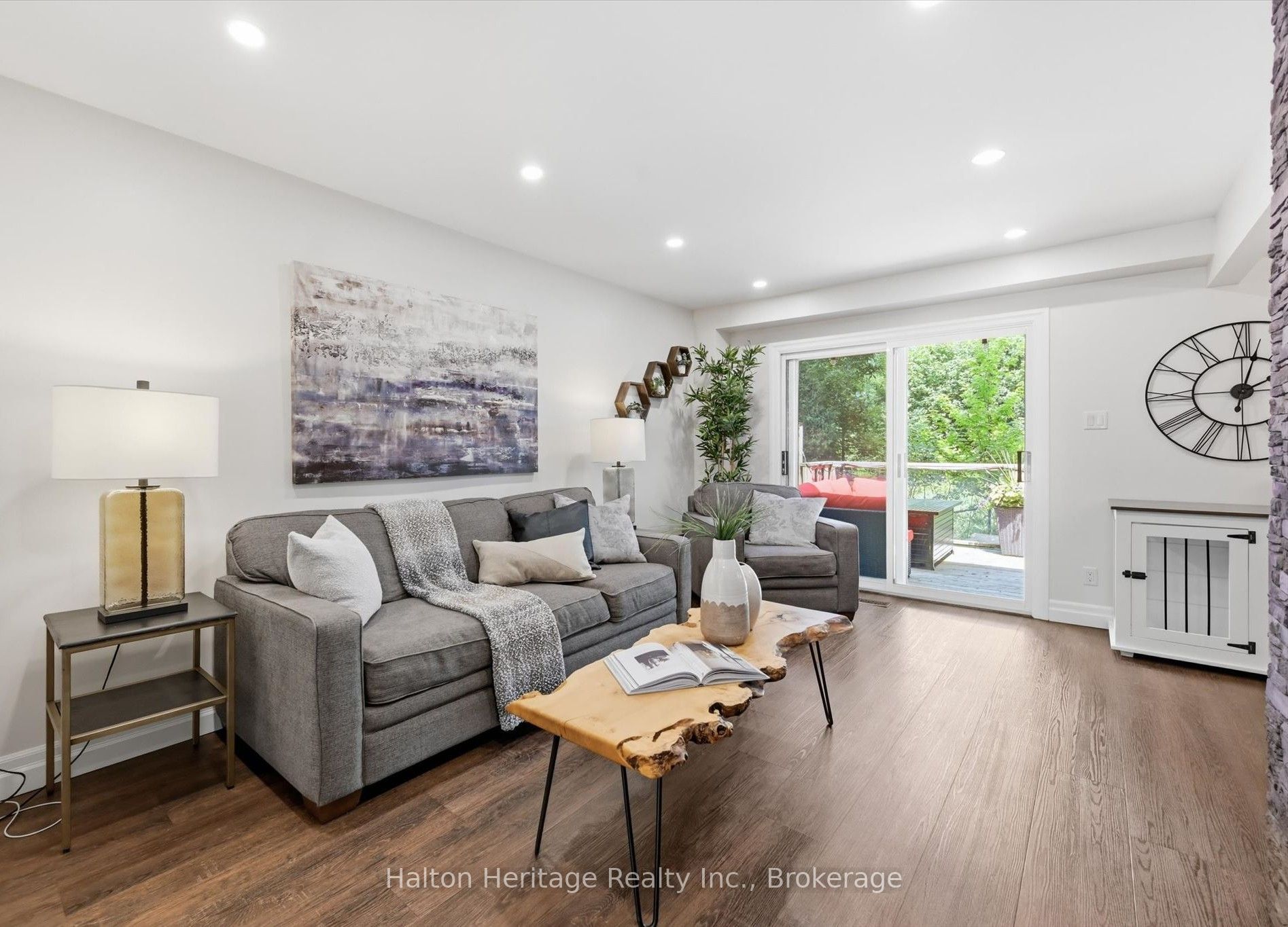 459 Woodview Road 8, Burlington, ON L7N 2Z9 photo 4