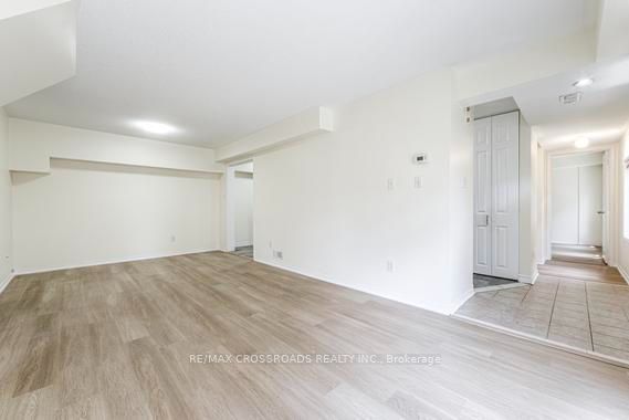 52 Sidney Belsey Crescent 204, Toronto, ON M6M 5J1 photo 5