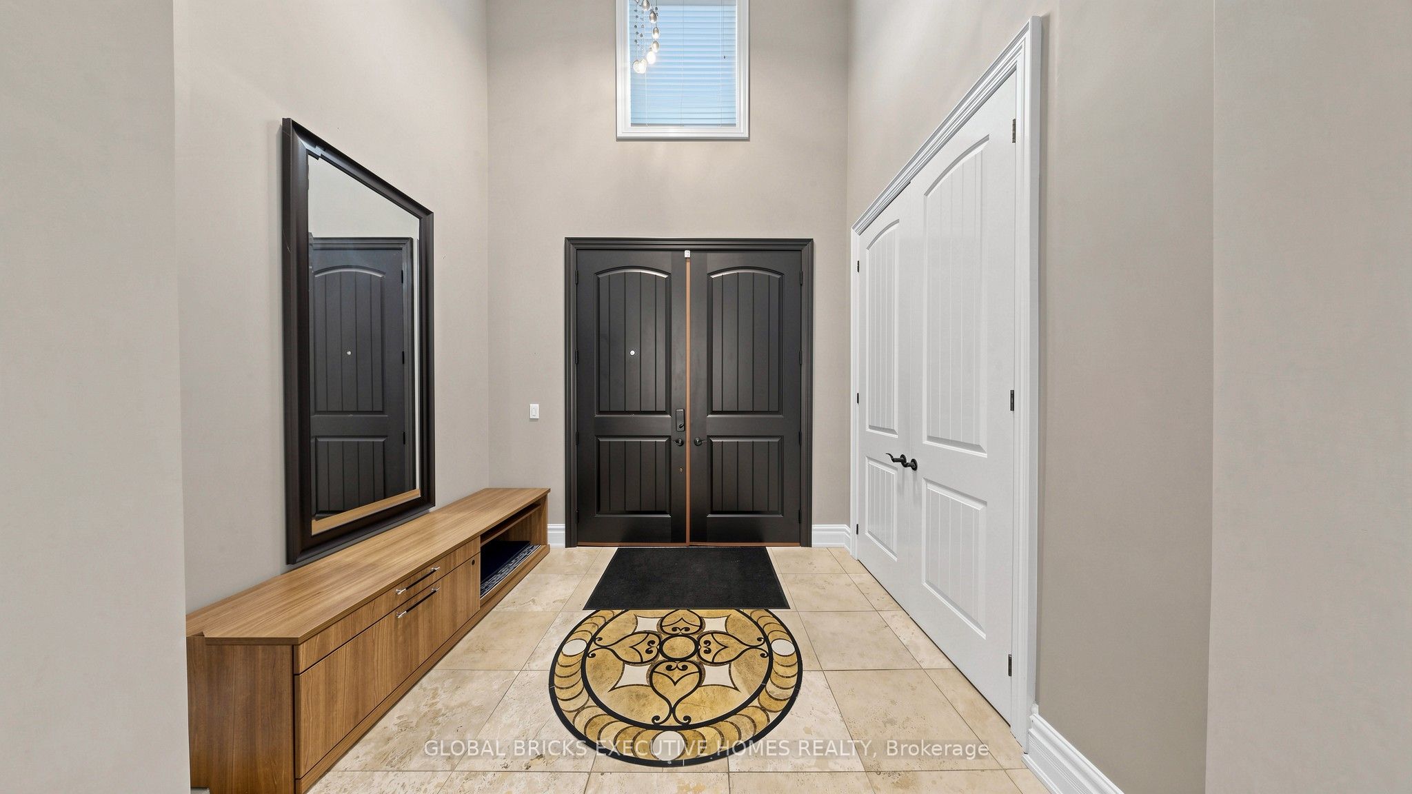33 Ann Street, Halton Hills, ON L7G 2V3 photo 4