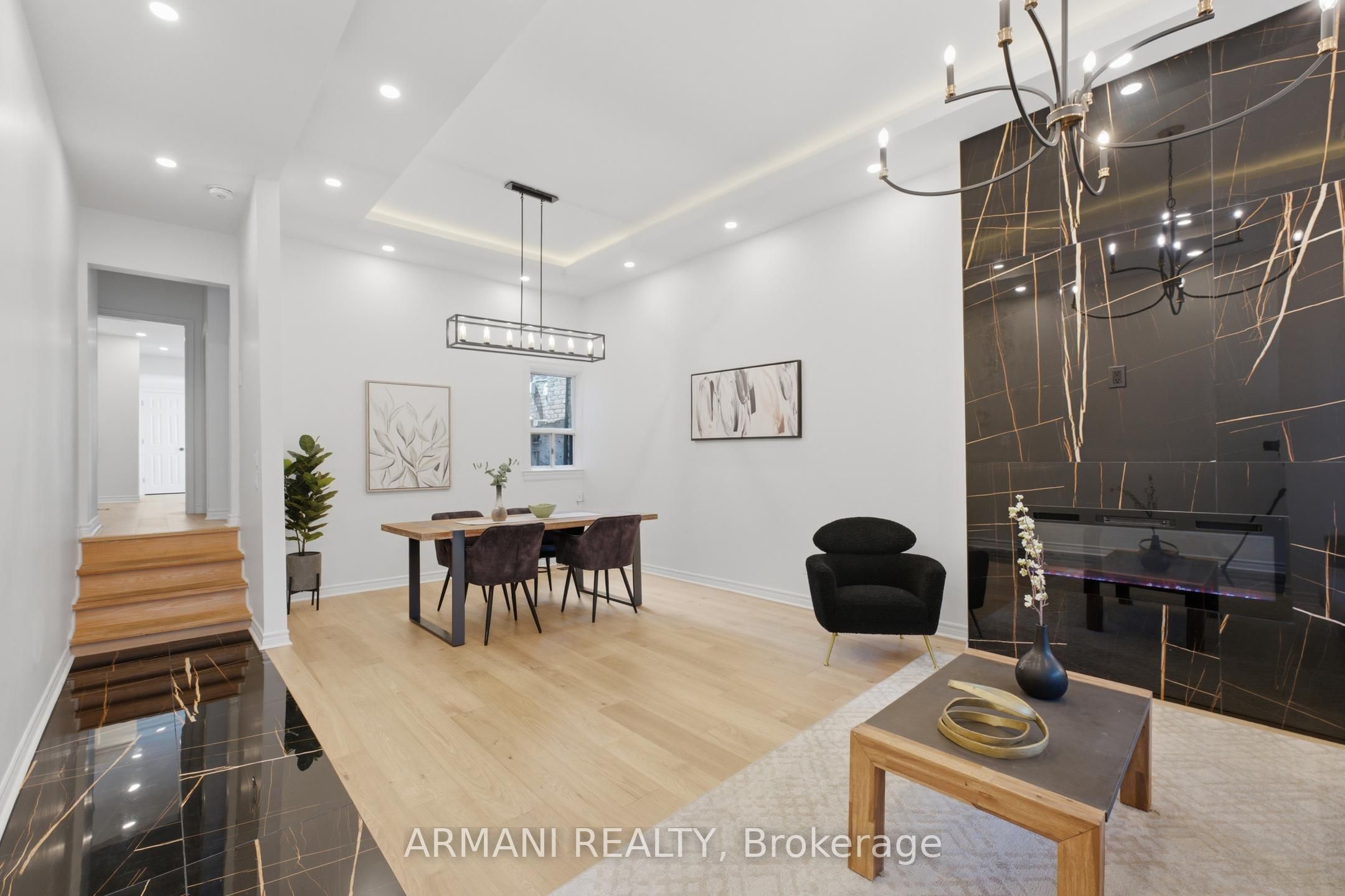 918 Ossington Avenue, Toronto, ON M6G 3V1 photo 5