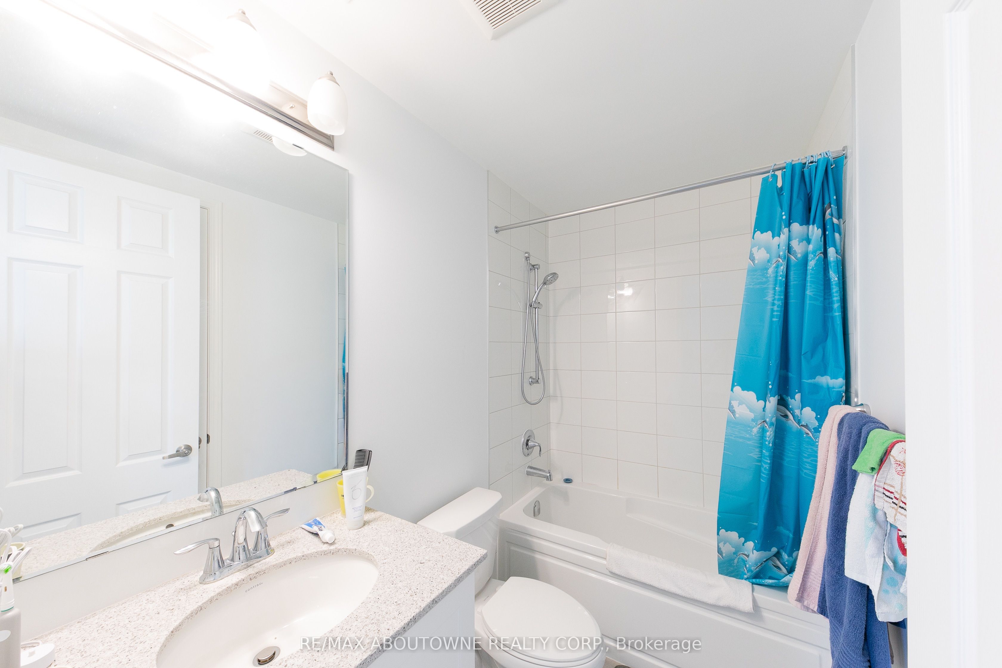 3040 Bramall Gardens, Oakville, ON L6H 7Y2 photo 4