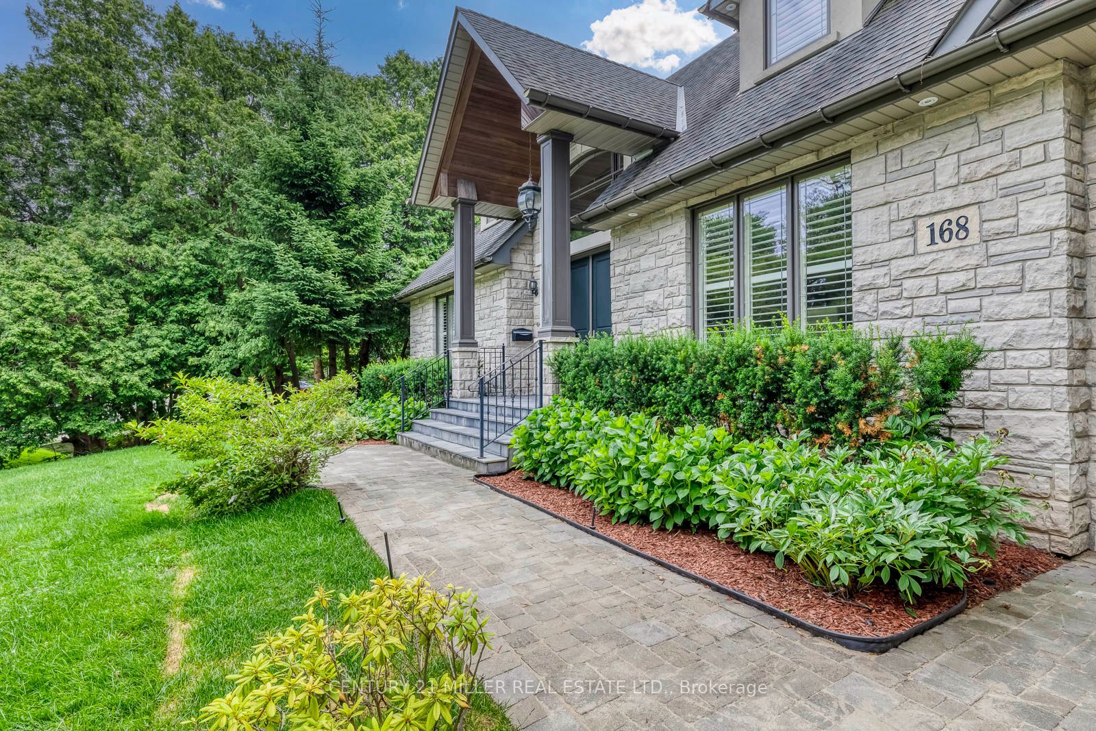 168 Walby Drive, Oakville, ON L6L 4E2 photo 3