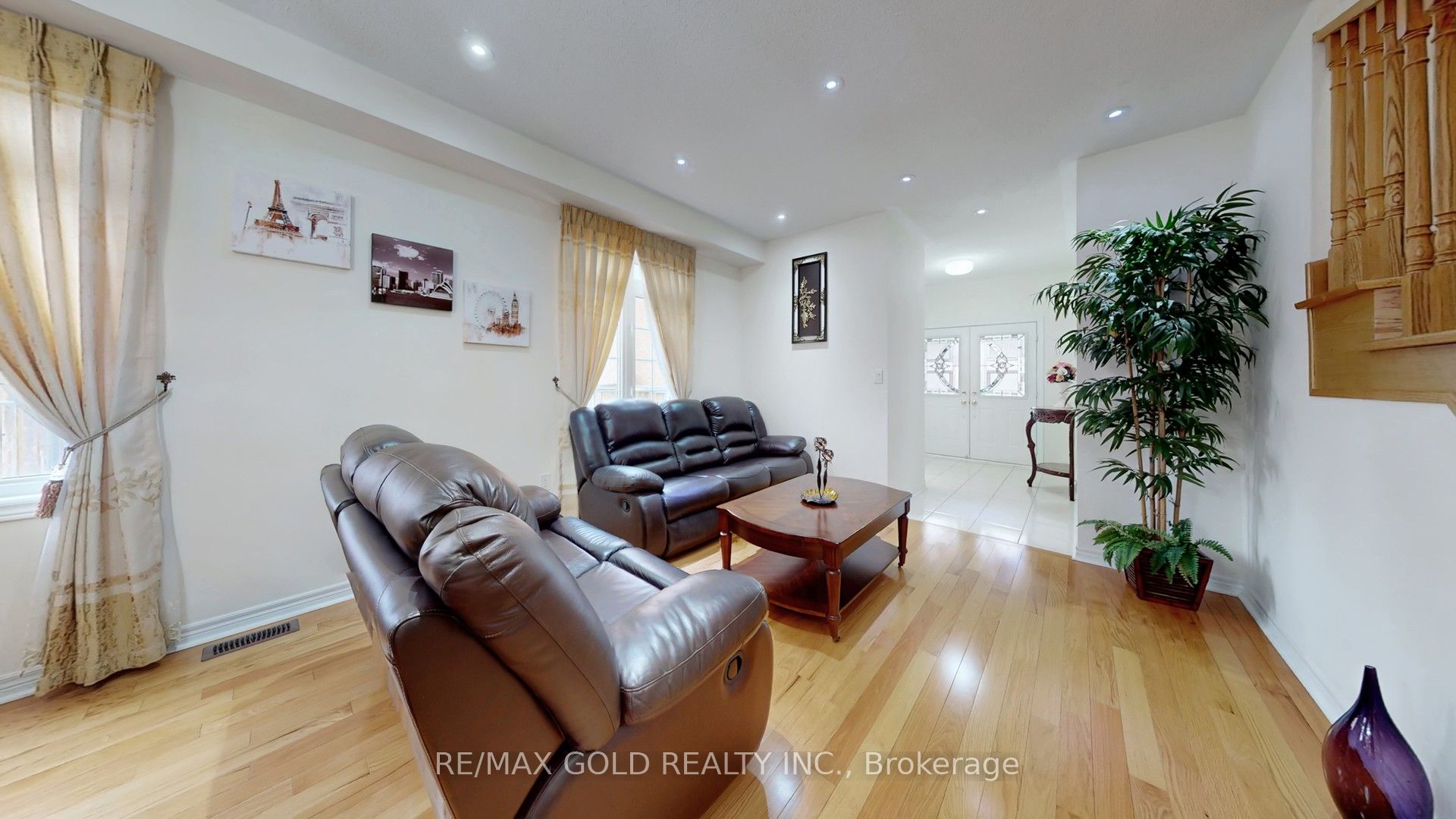18 Kawana Road, Brampton, ON L6Y 0W2 photo 4