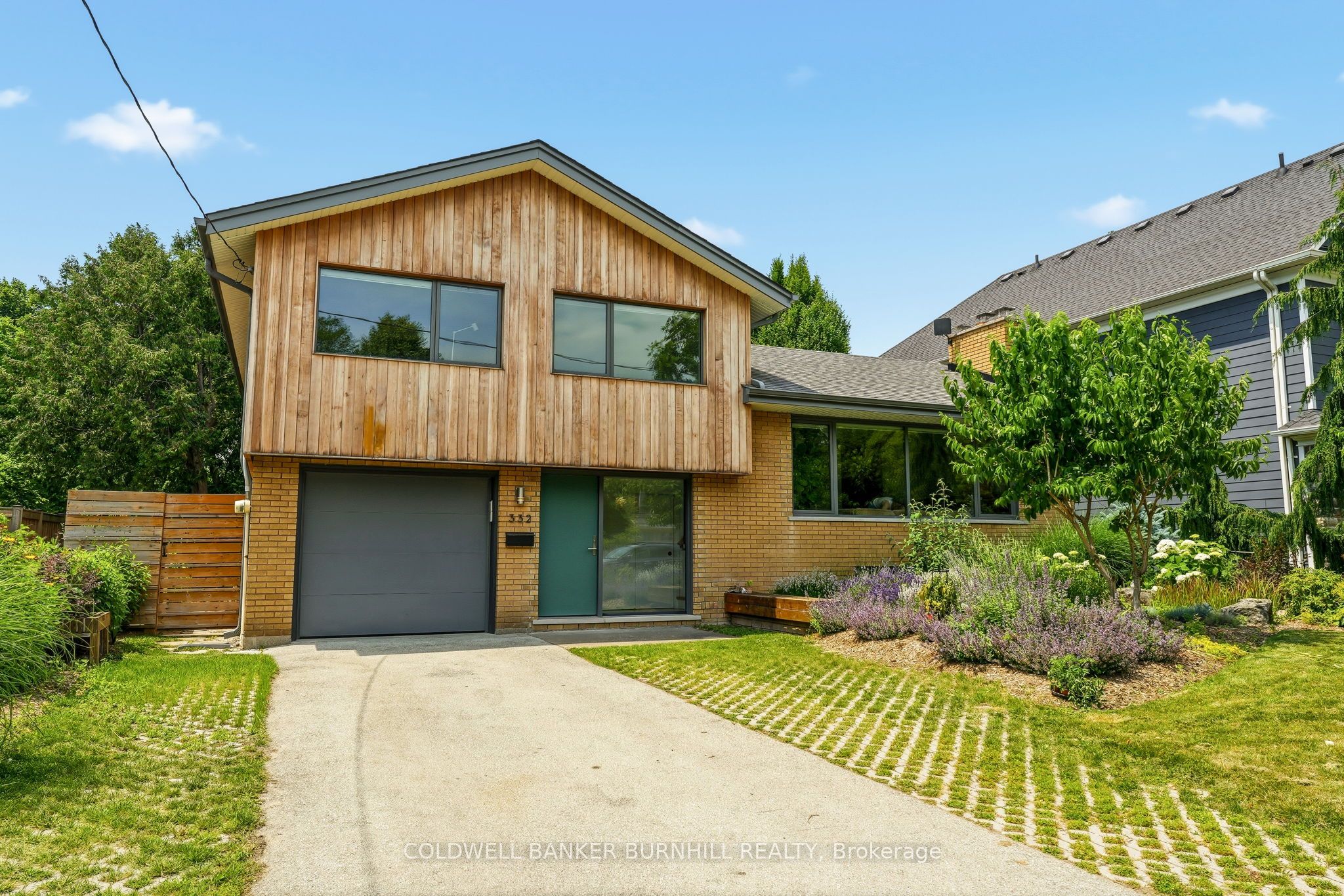 332 Newbold Court, Burlington, ON L7R 2Y6 photo 2