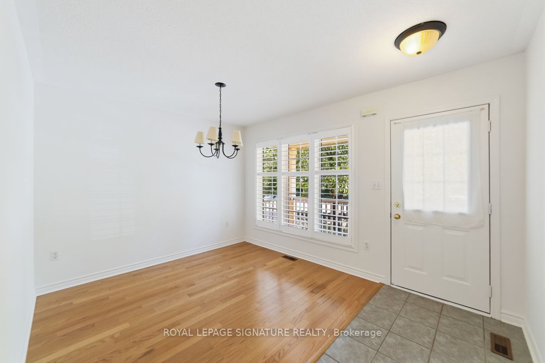 742 Irving Terrace, Milton, ON L9T 6H3 photo 5