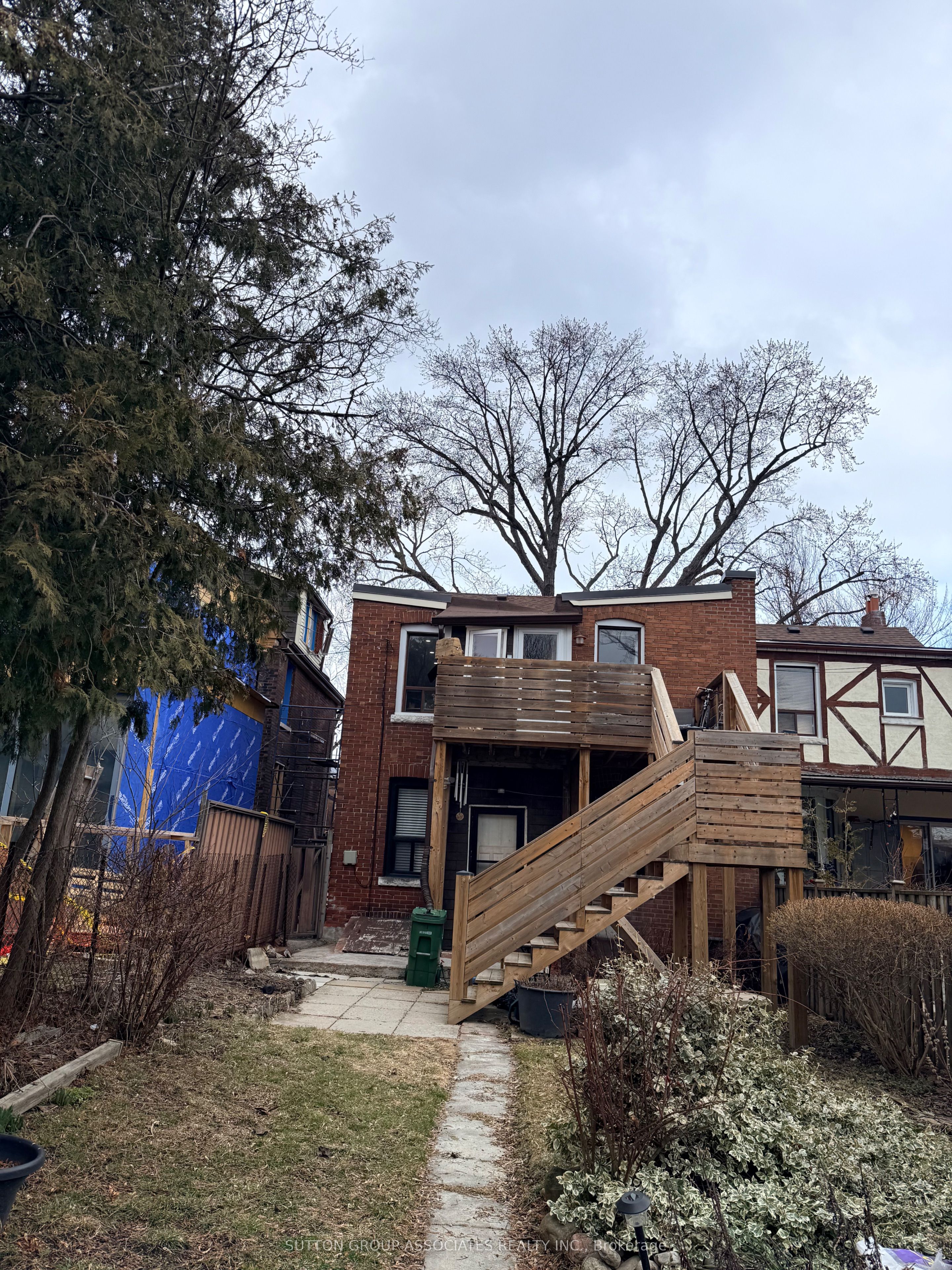 544 Concord Avenue Upper, Toronto, ON M6H 2R1 photo 2