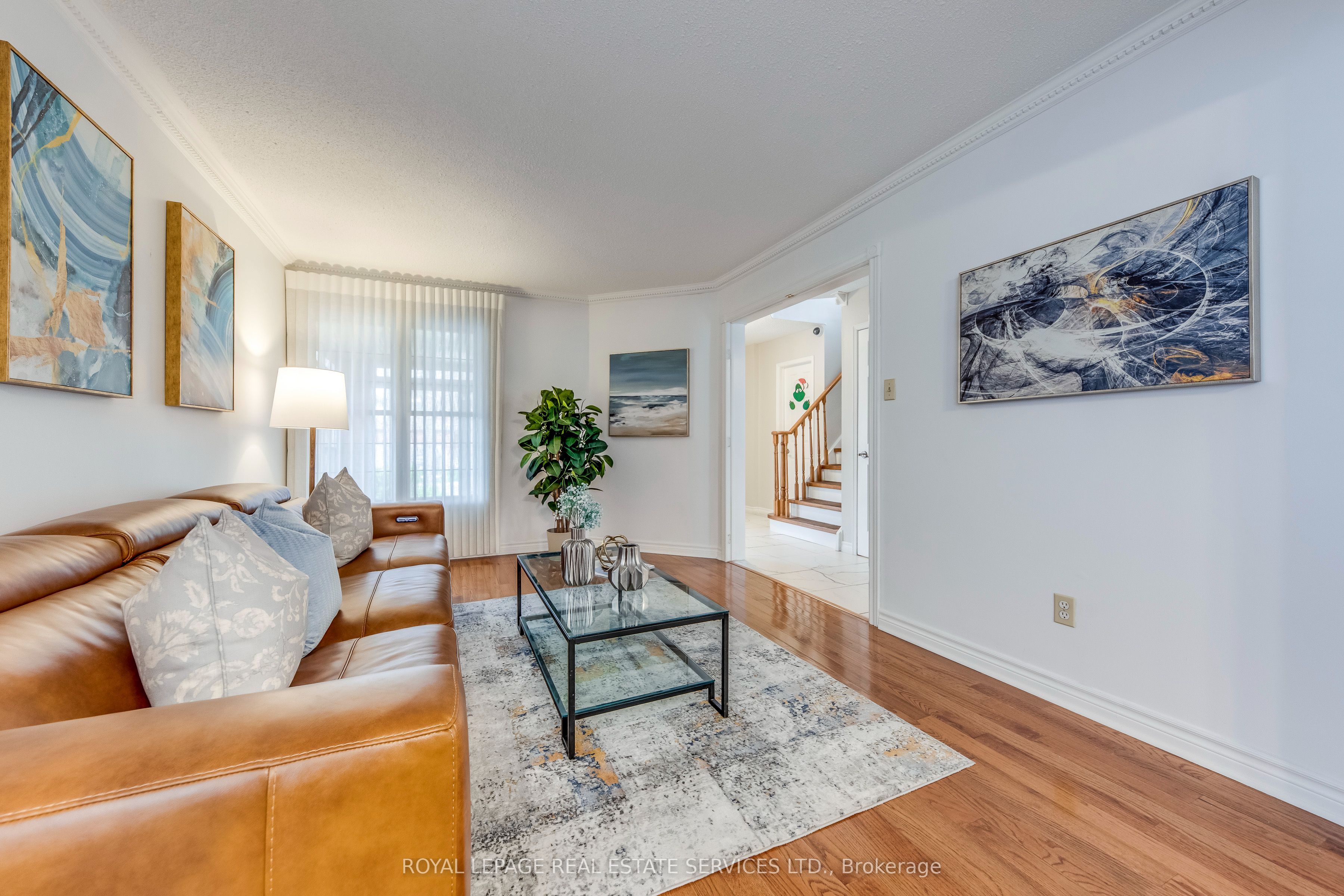 3390 Chartrand Crescent, Mississauga, ON L5L 4C4 photo 3