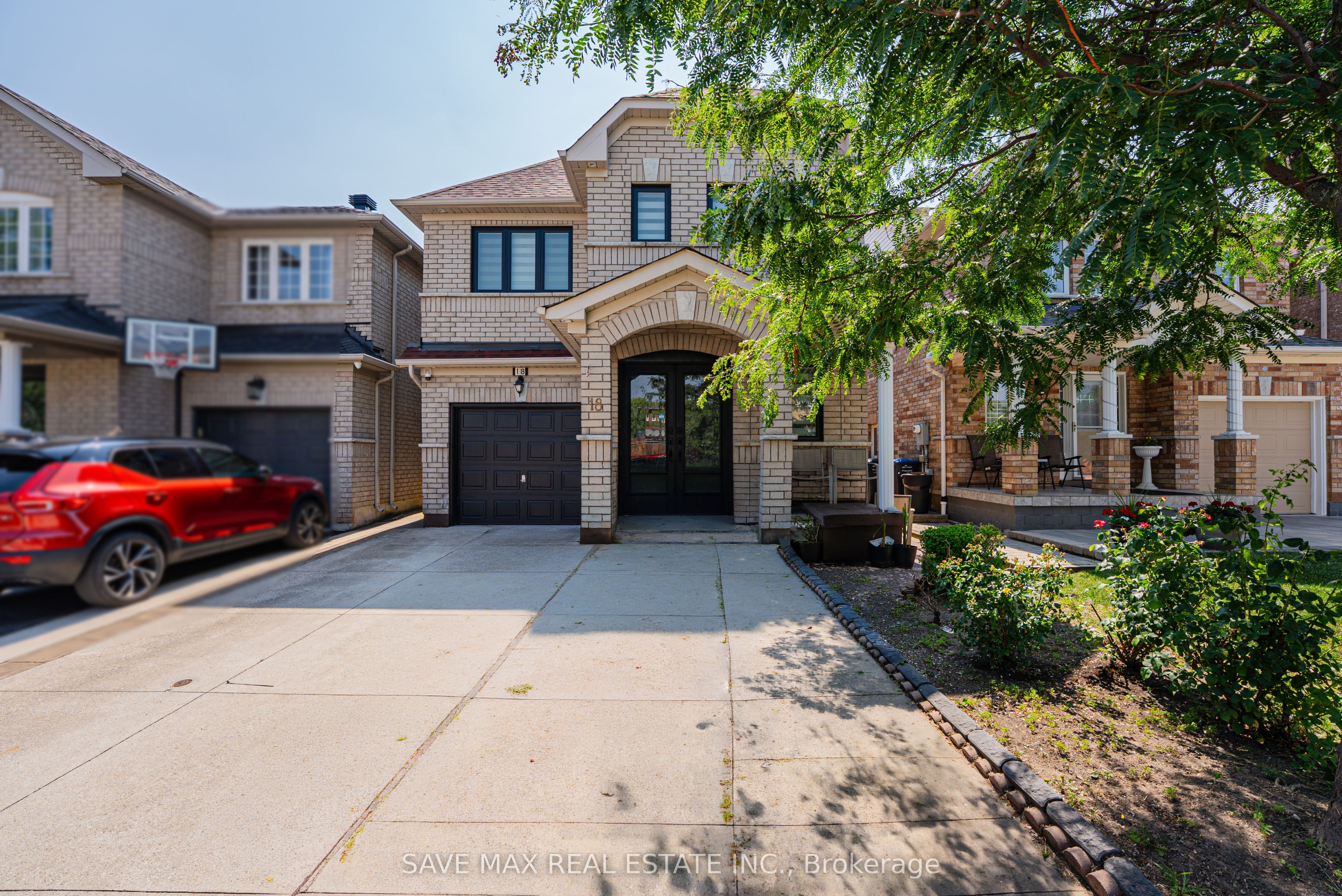 18 Salonica Road, Brampton, ON L7A 3K9 photo 4