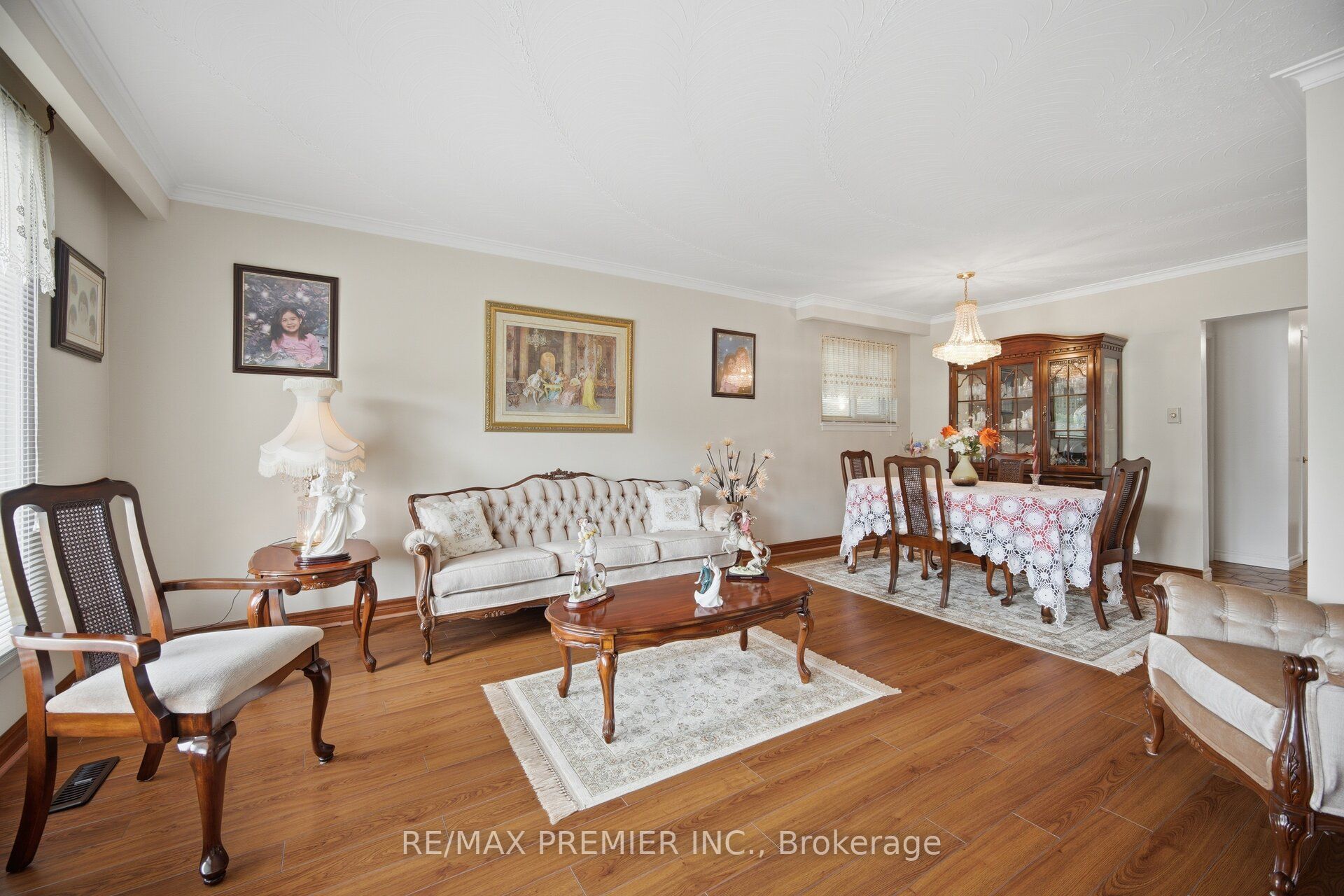 11 Kinnie Court, Toronto, ON M3N 2S1 photo 5