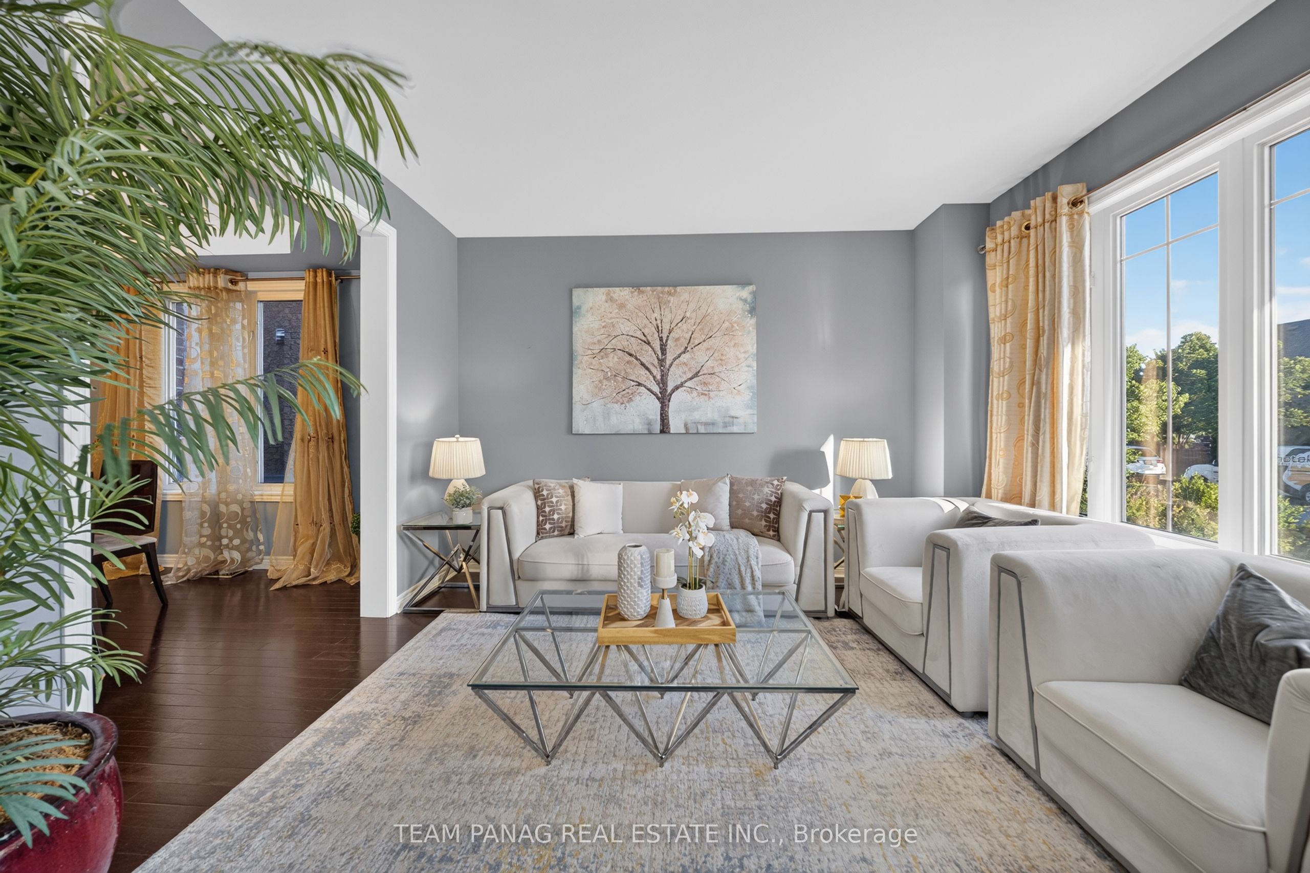 6 Bainsville Circle, Brampton, ON L6P 3A5 photo 5