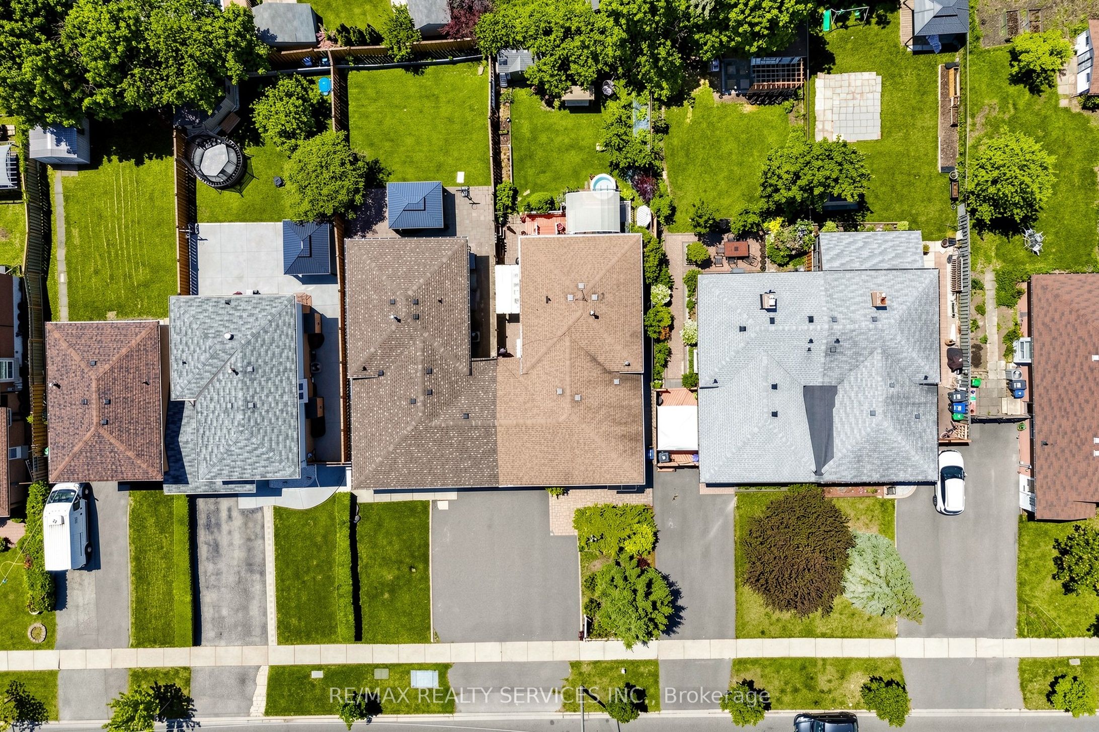 36 Glenvale Boulevard, Brampton, ON L6S 1J1 photo 4