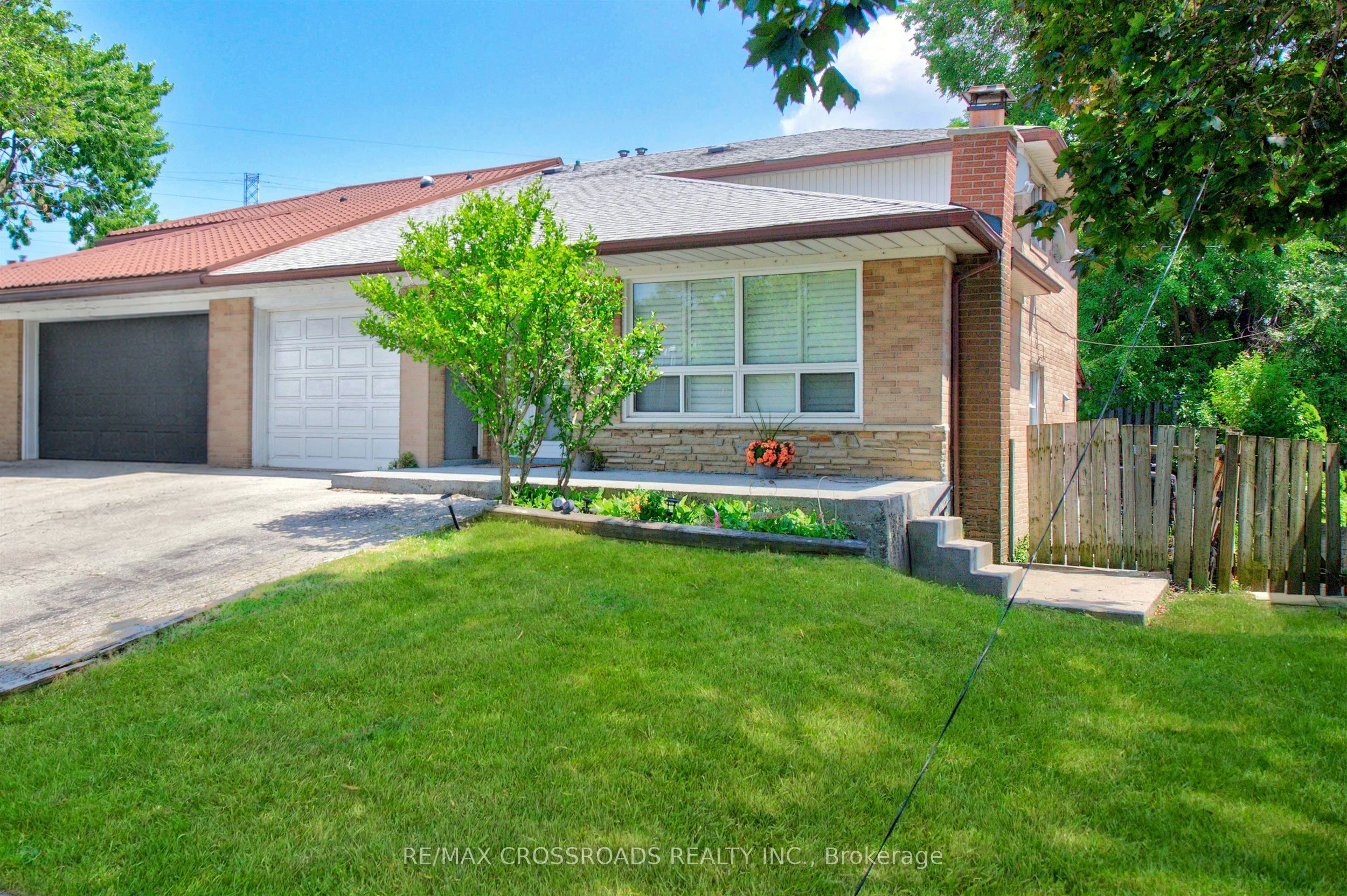 98 Willowridge Road, Toronto, ON M9R 3Z4 photo 3