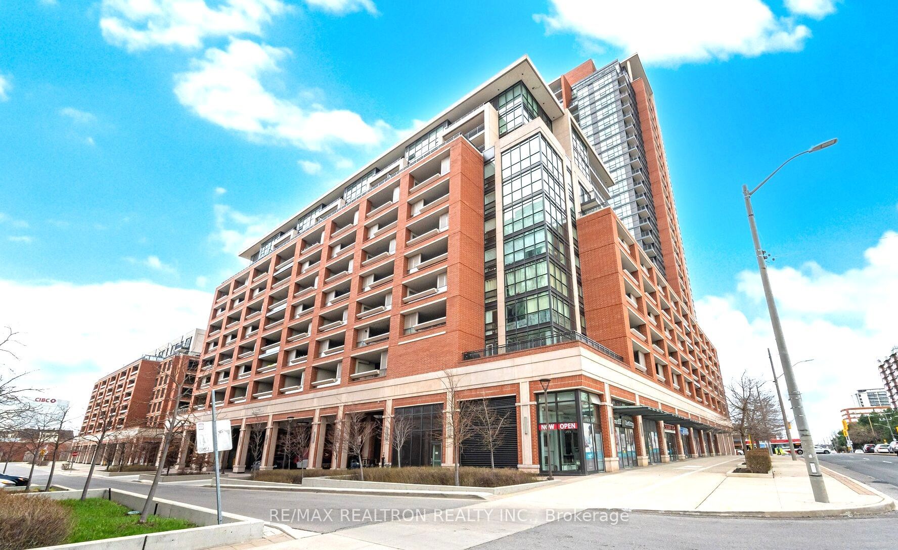 830 Lawrence Avenue W 1612, Toronto, ON M6A 0B6 photo 4