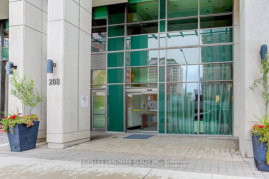 208 Enfield Place 3103, Mississauga, ON L5B 0B8 photo 2