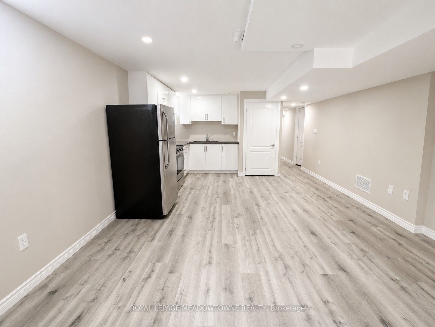 1600 Stevenson Street BSMT-SUITE, Milton, ON L9T 6A4 photo 3